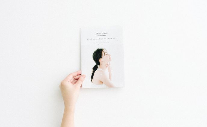 Flora Notis JILL STUART