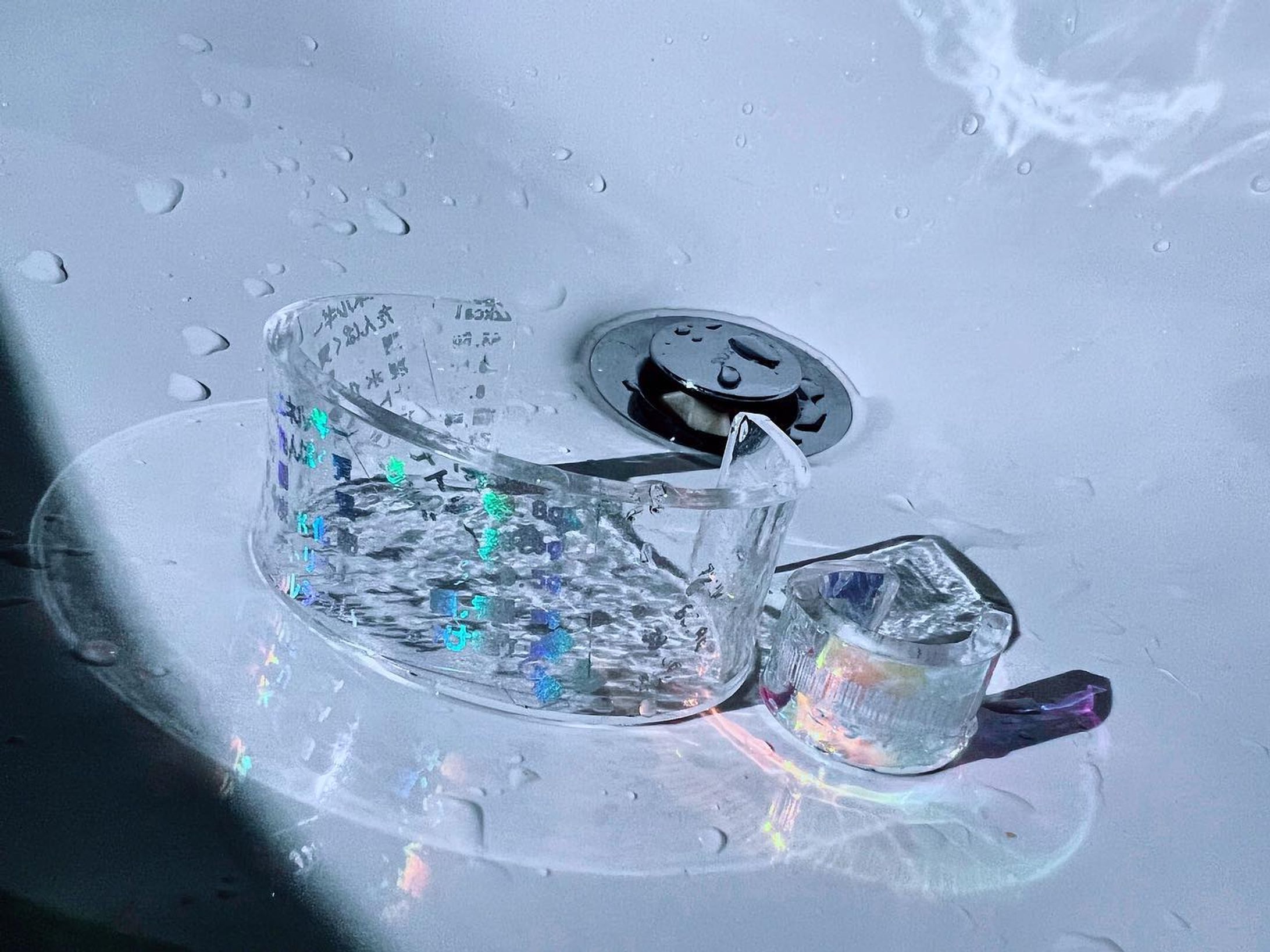 成分表示バングルとバーコードリング

 #art #artwork #instaart #instaartwork  #clear  #myart #myartwork #vaporwaveart  #cyberart #vaporwave #futurism #futuristic #futuristicart #cyberpunk #creator #accessory #ring  #retrofuture #aurora #アート #透明  #アクセサリー #リング #バングル #指輪 #透明感 #天使界隈 #水色界隈 #寒色 #オーロラ-1