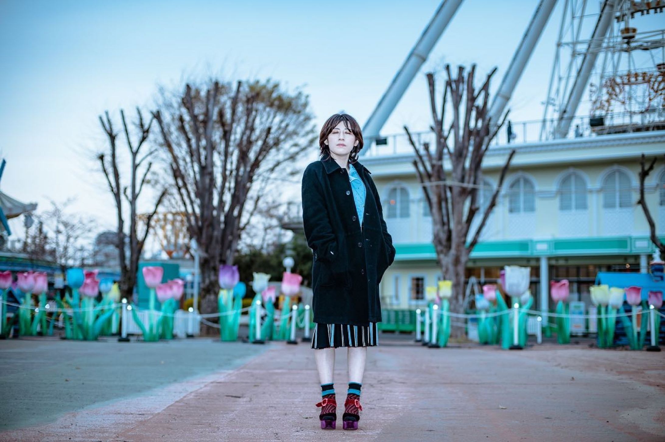 model: @hocoten 
としまえん、もうない。不思議。

写っているのは #hocoten さん

撮ったのは #塚田史香 

#地蔵中毒 
#portrait #portraitphotography #portraisfromtheworld 
#ポートレート #としまえん #つかだ写真 #travelphotography #beforecovid19-1