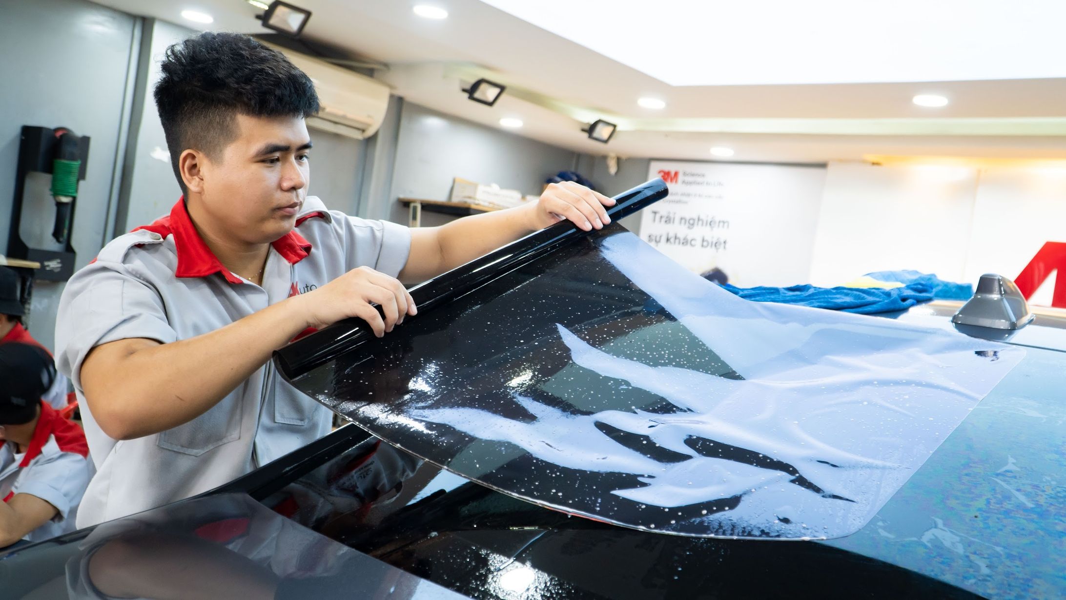 Phim cách nhiệt 3M chính hãng tại AKauto: Minh bạch nguồn gốc, kiểm chứng hiệu quả sử dụng-1