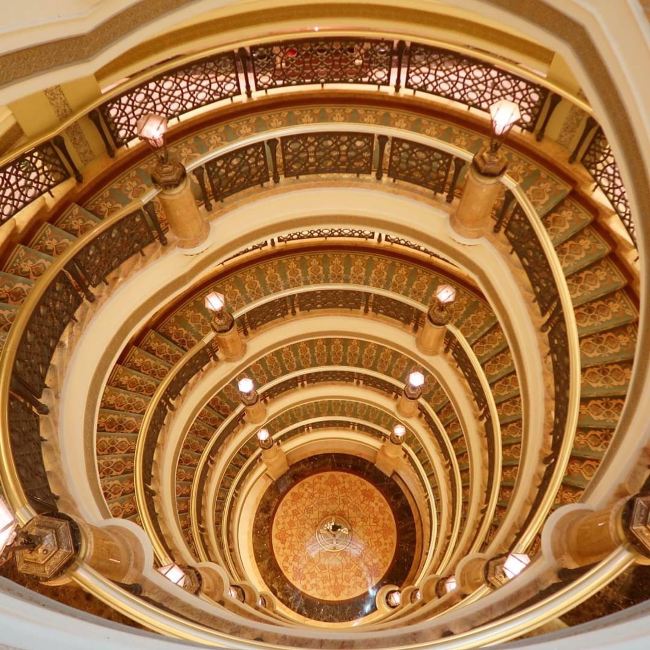 7つ星のエミレーツパレスホテル-1