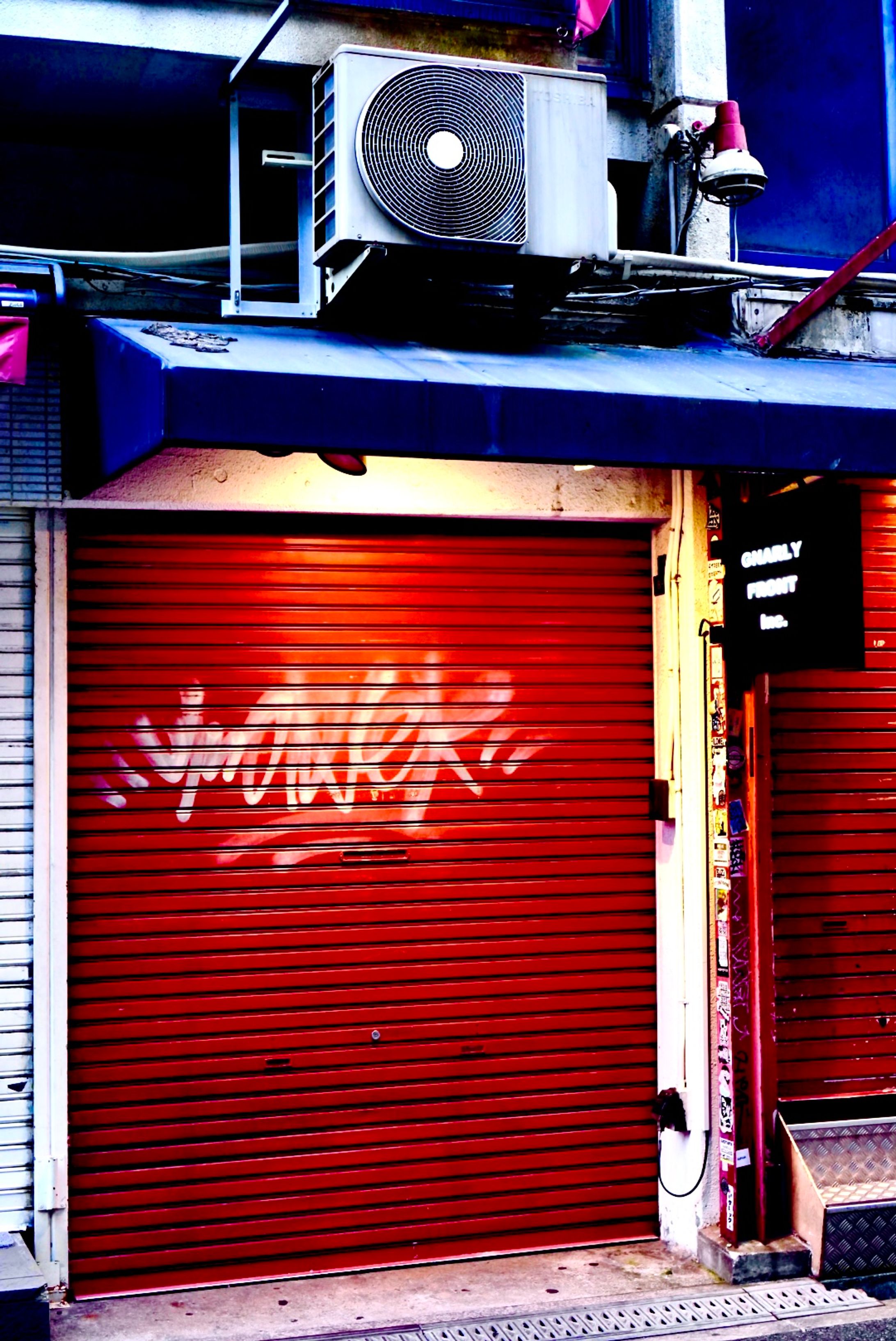 「ᴋɪʀɪᴍᴀɪ ᴇʏᴇ 」graffiti photographey-1
