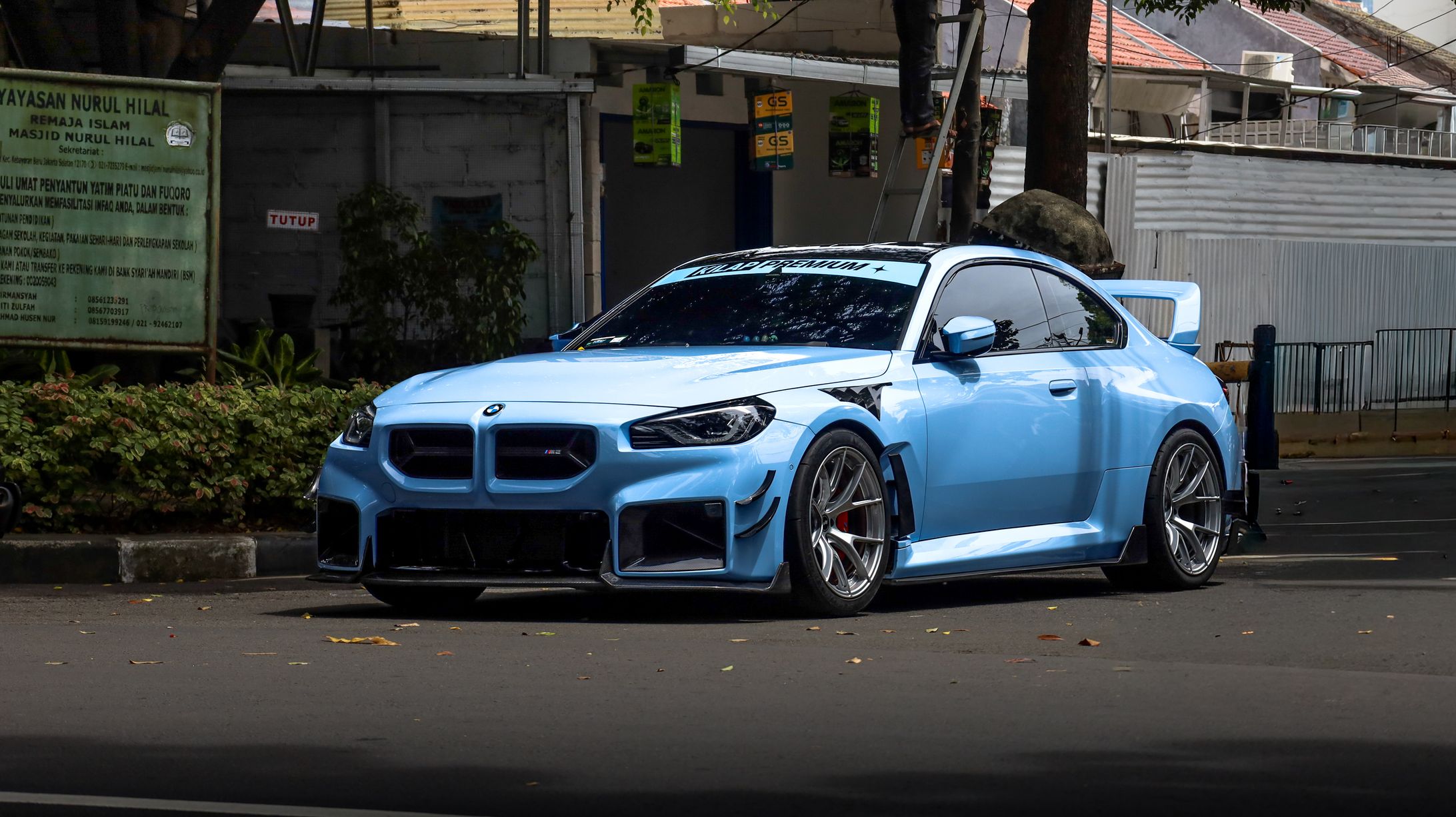 BMW M2-1