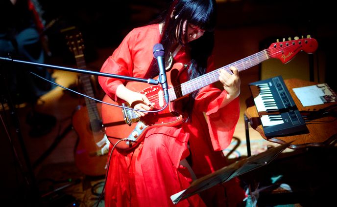 青葉市子ホールツアー - Reflections of Luminescent Creatures