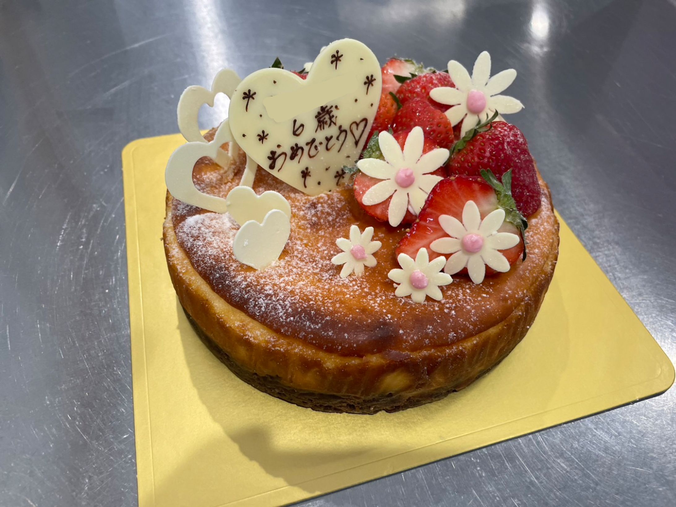 6歳になる女の子へのバースデーチーズケーキ-1