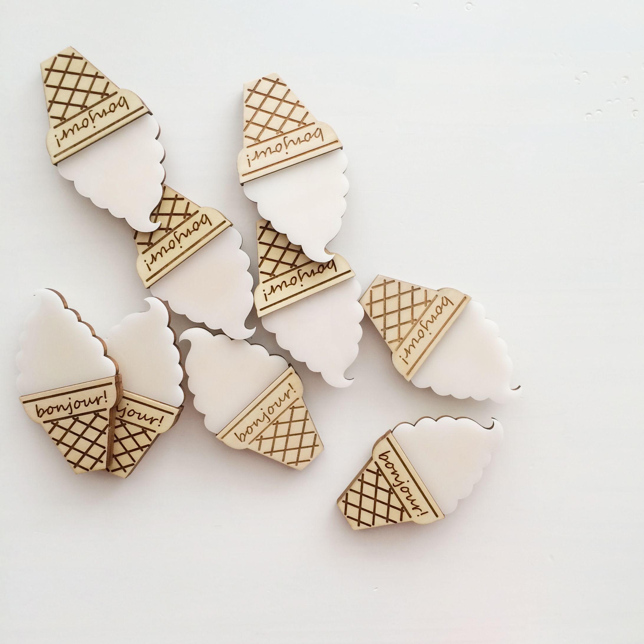 softcream brooch-1