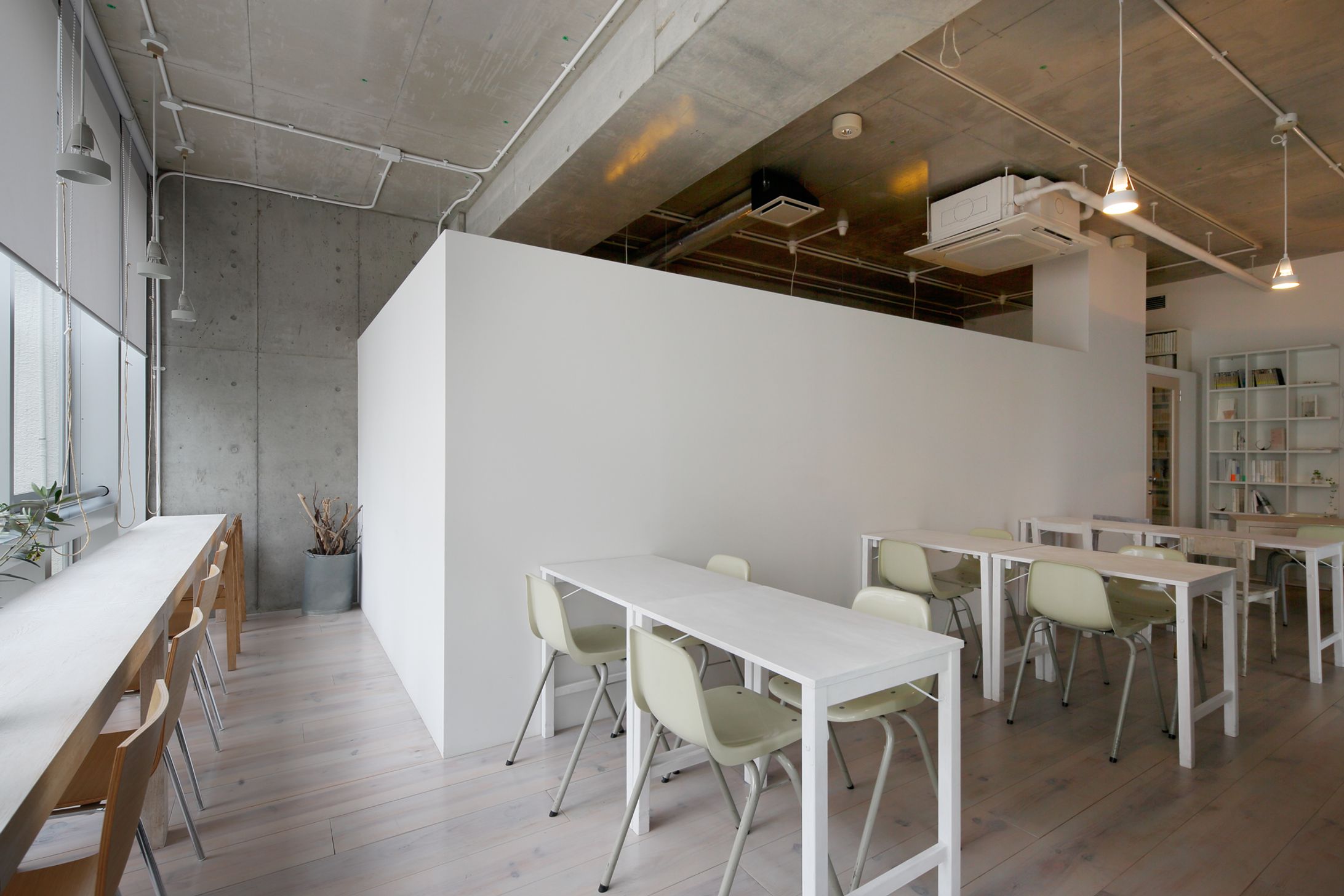 カラス南青山-1