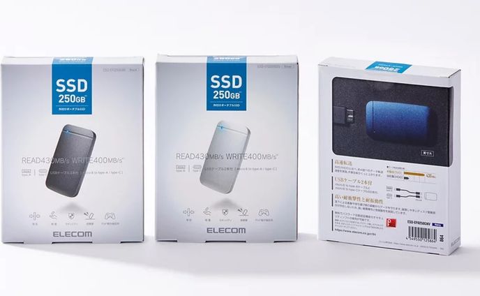 携帯性を高めた SSD