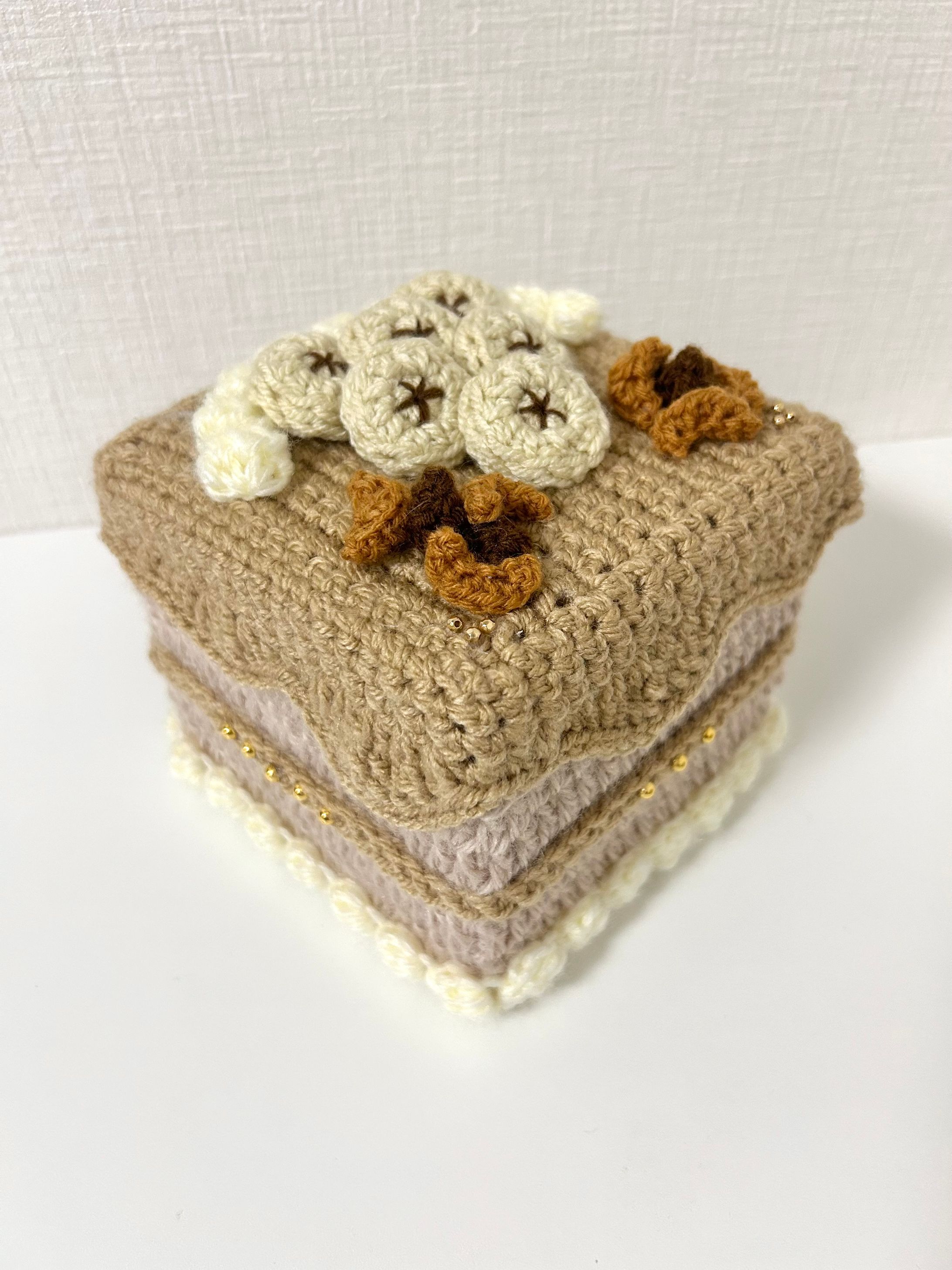 キャラメルバナナケーキの小物入れ-1