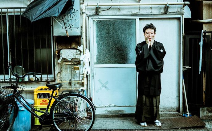 立川がじらさんを撮りました📷

不思議な新作落語の噺家さんだな、天才だなと思っていたら、いるだけで不思議な方でした。うさぎは卯年だからです。

twitter @tatekawagazeera
#portraitphotography