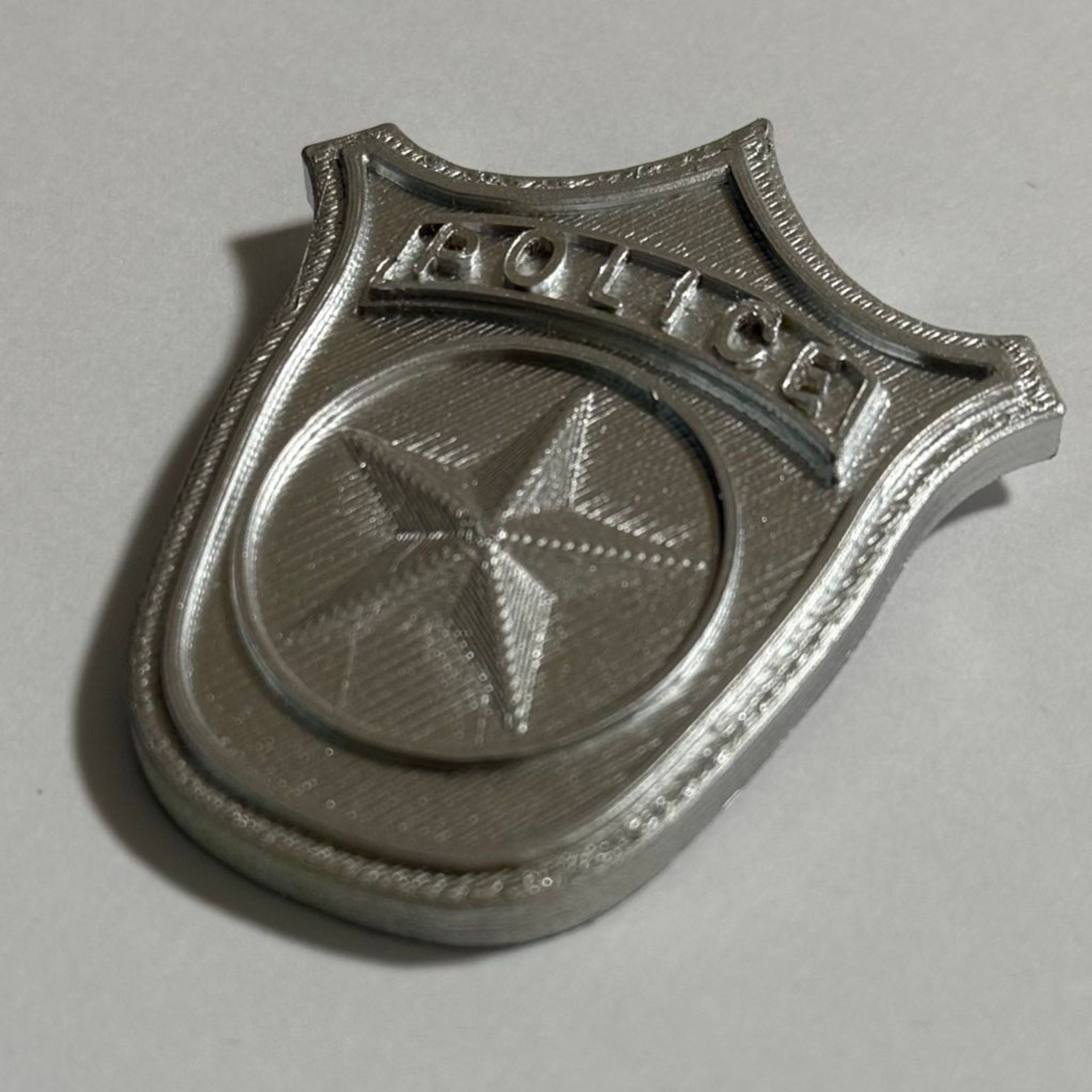 NIKKE D ポリスバッヂ-1