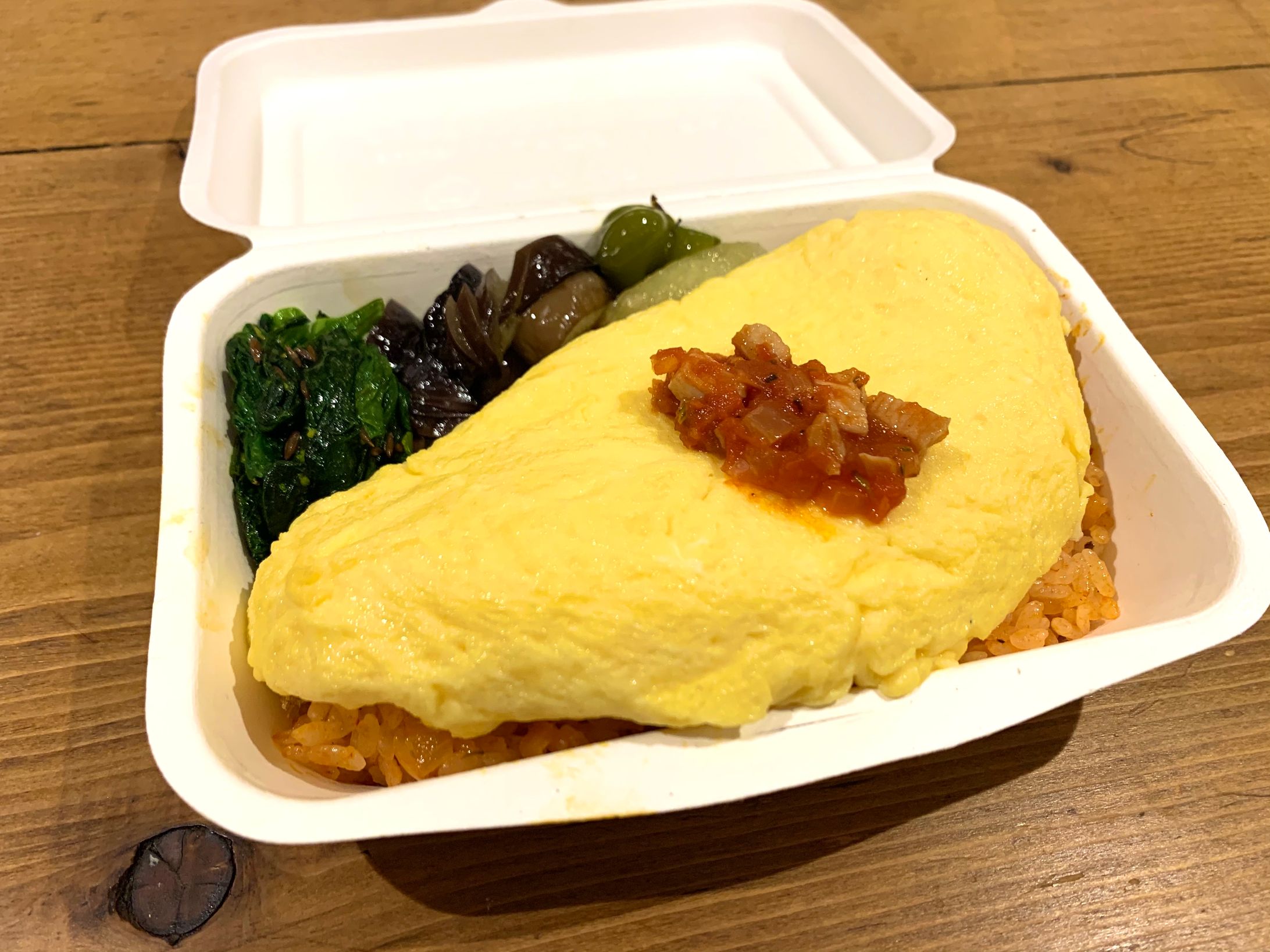 オムライス弁当-1