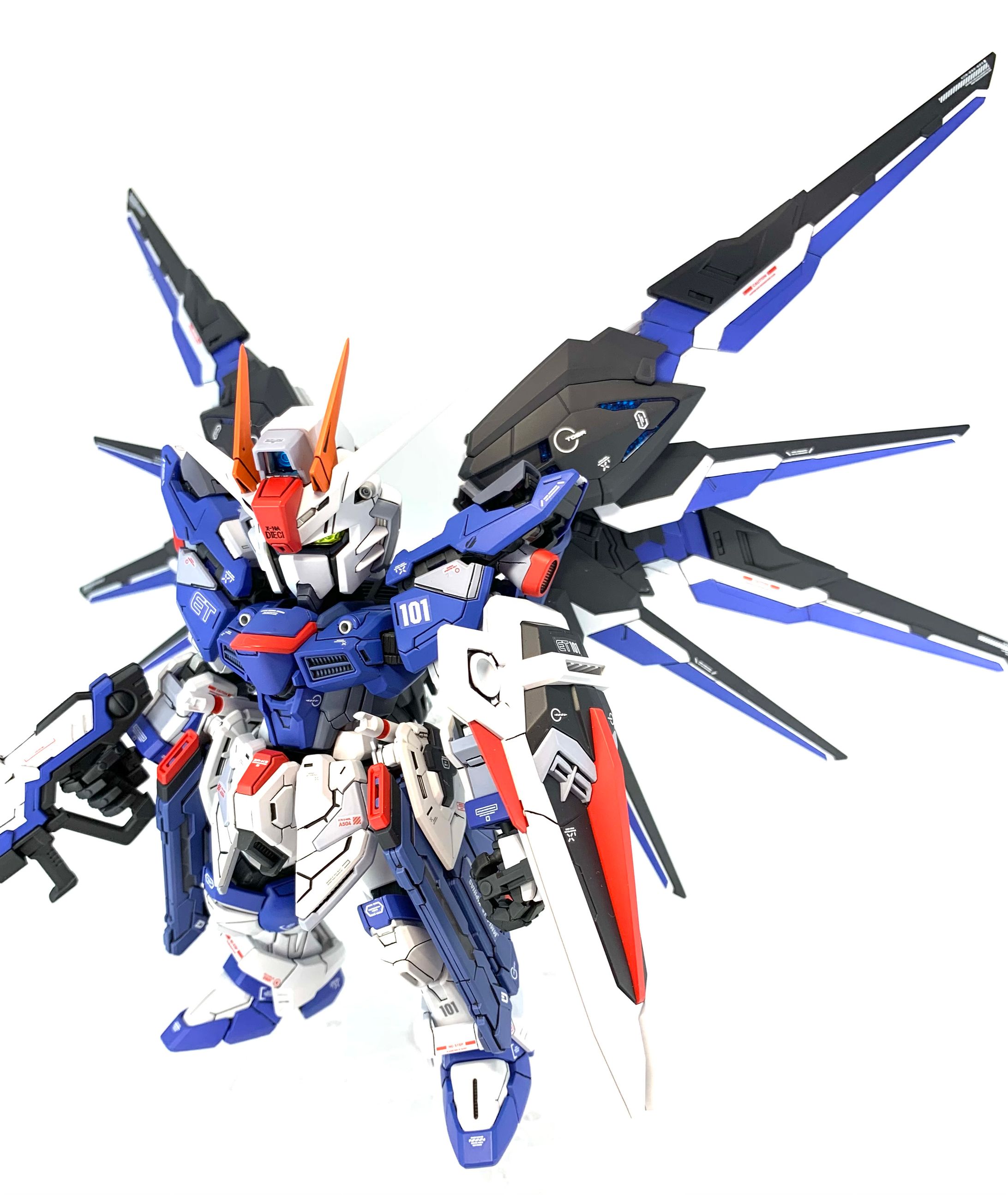 ロ*！様 MGSD フリーダムガンダム フリーダムガンダム (MGSD) (ガンプラ) - ホビーサーチ ガンプラ他