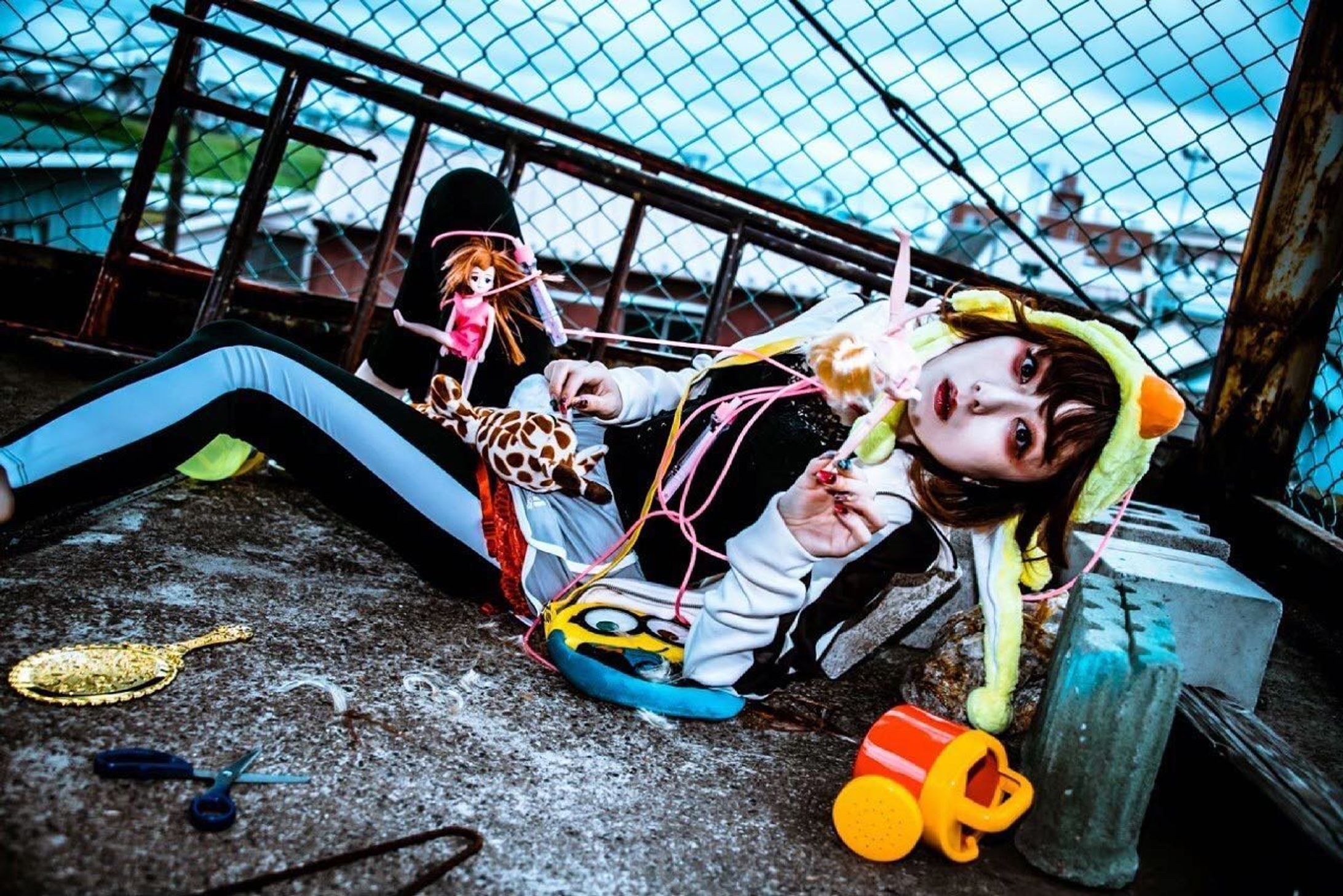 model: @amitakahata

#あんよはじょうず 
『#白痴はよいこ 』宣伝写真

#高畑亜実 さん
番外公演は8/11-15

#portrait 
#portraitphotography #colorful #darkphotography #tokyo #つかだ写真-1