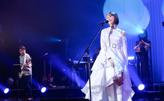 玉井詩織様　ソロコンサート ライブ衣装