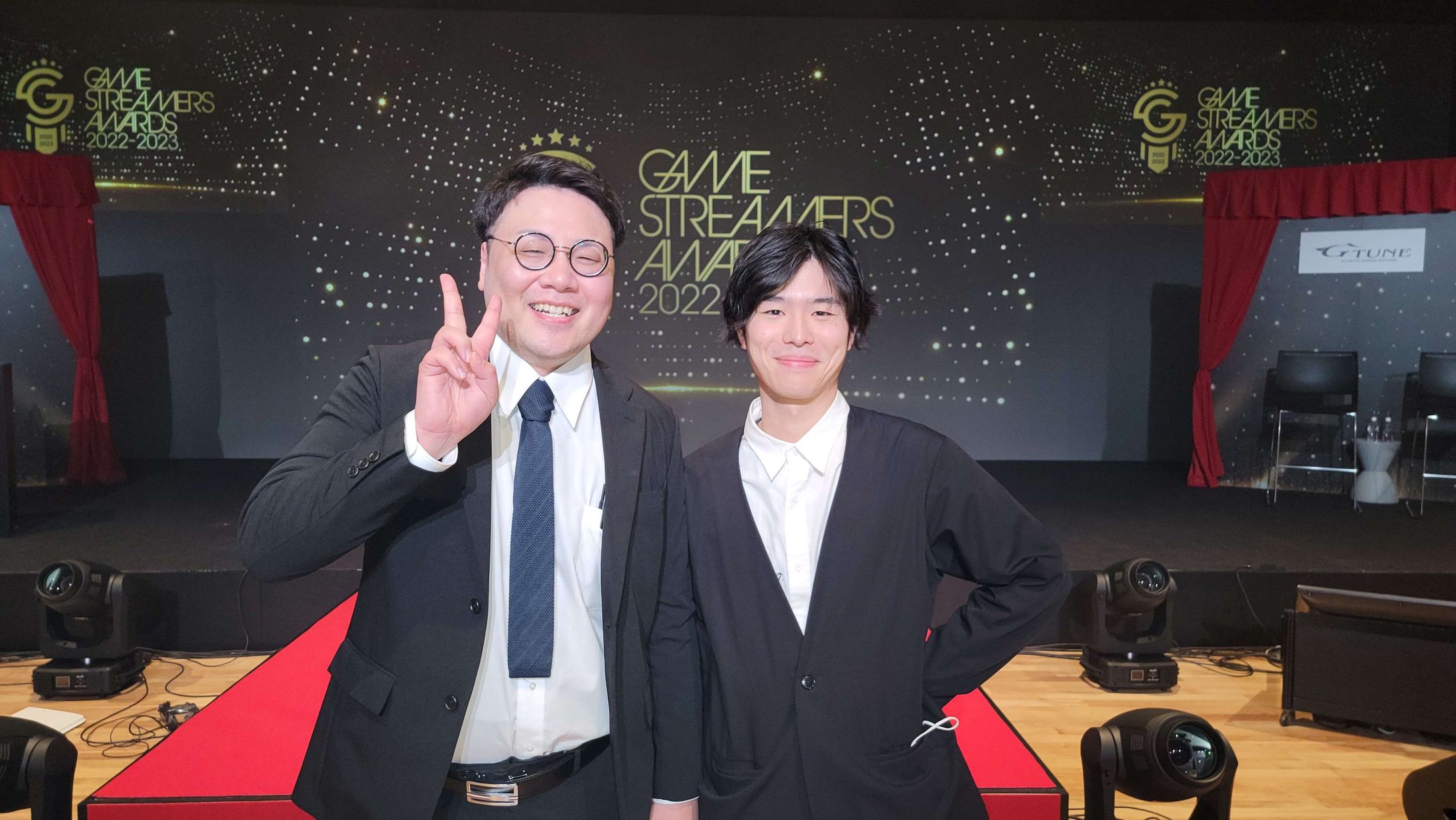 GAME STREAMERS AWARDS 2022-2023　に参加した際の写真(左はしもやかさん)-1