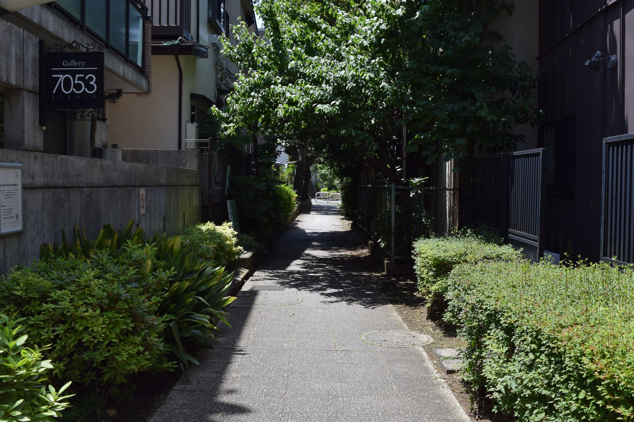 【SUUMOタウン】下北沢のど真ん中でハダシになる。25歳から30歳にわたる個人的な生活の足どり｜文・椋本湧也-1