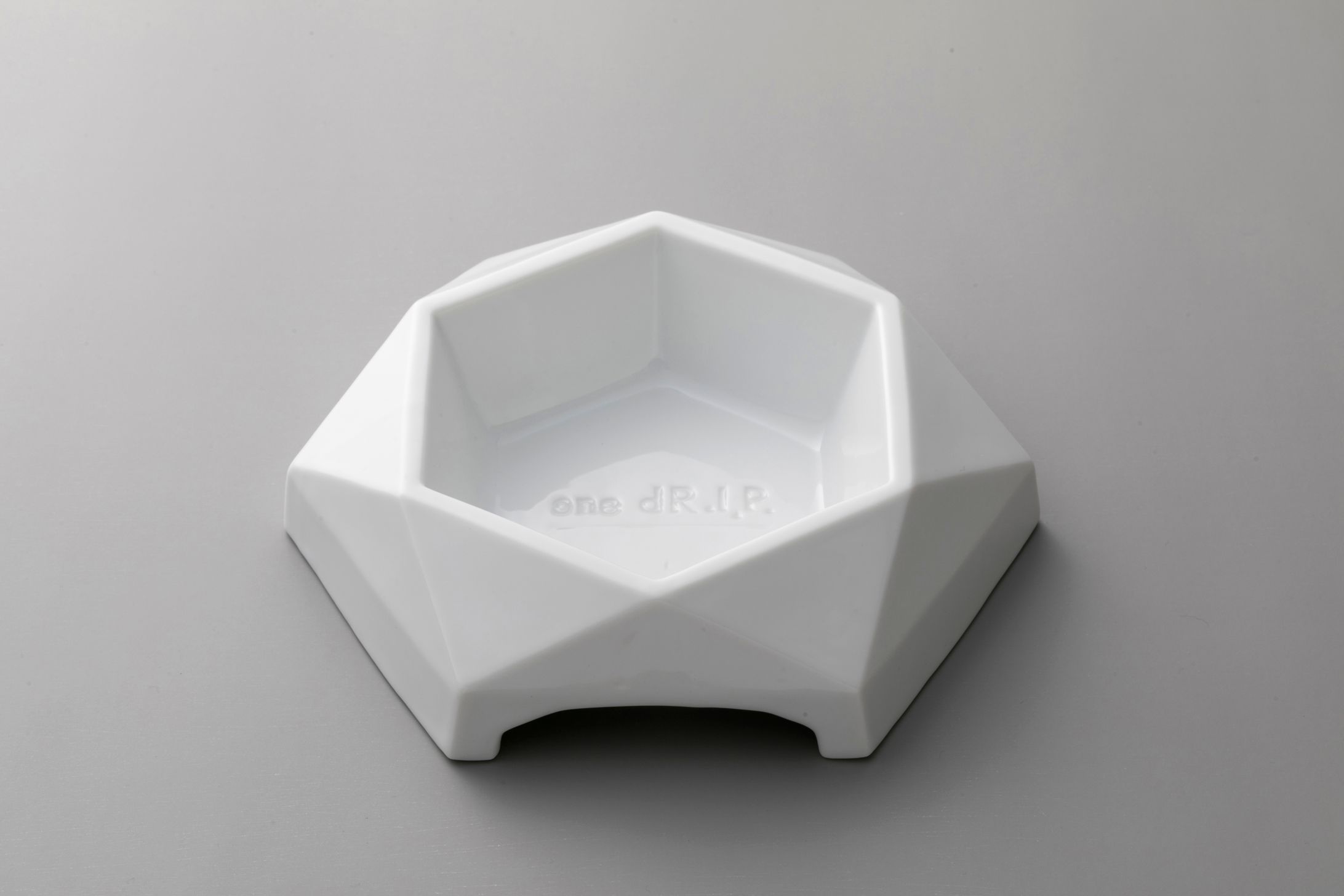 one dR.I.P. オリジナル餌皿-1