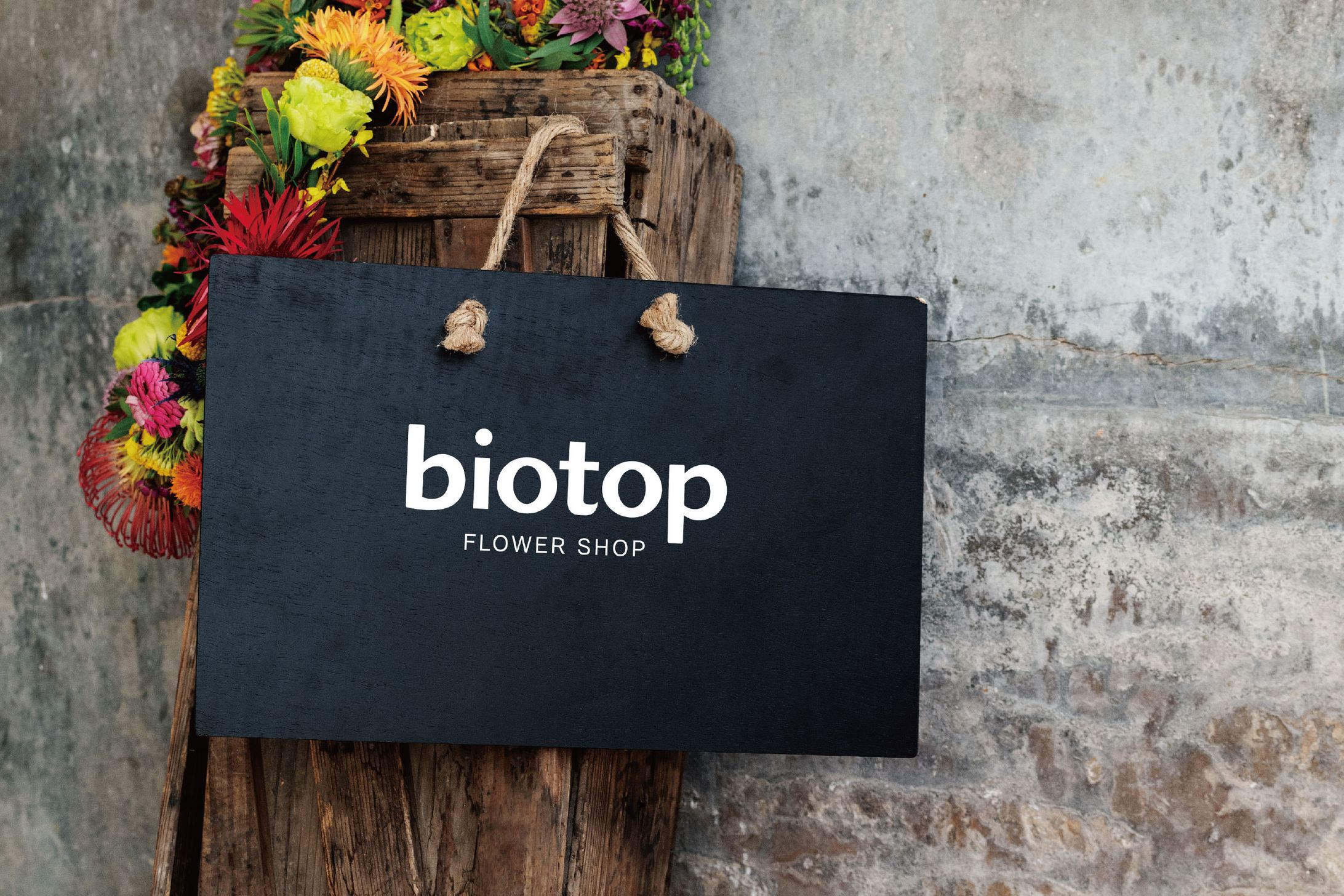 【ロゴデザイン】フラワーショップ「biotop」ブランドロゴ-1