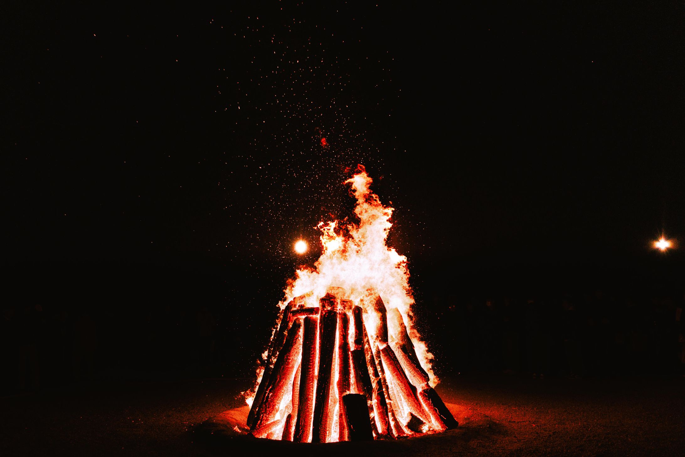 伊勢神宮 大篝火(おおかがりび) / どんど火-1