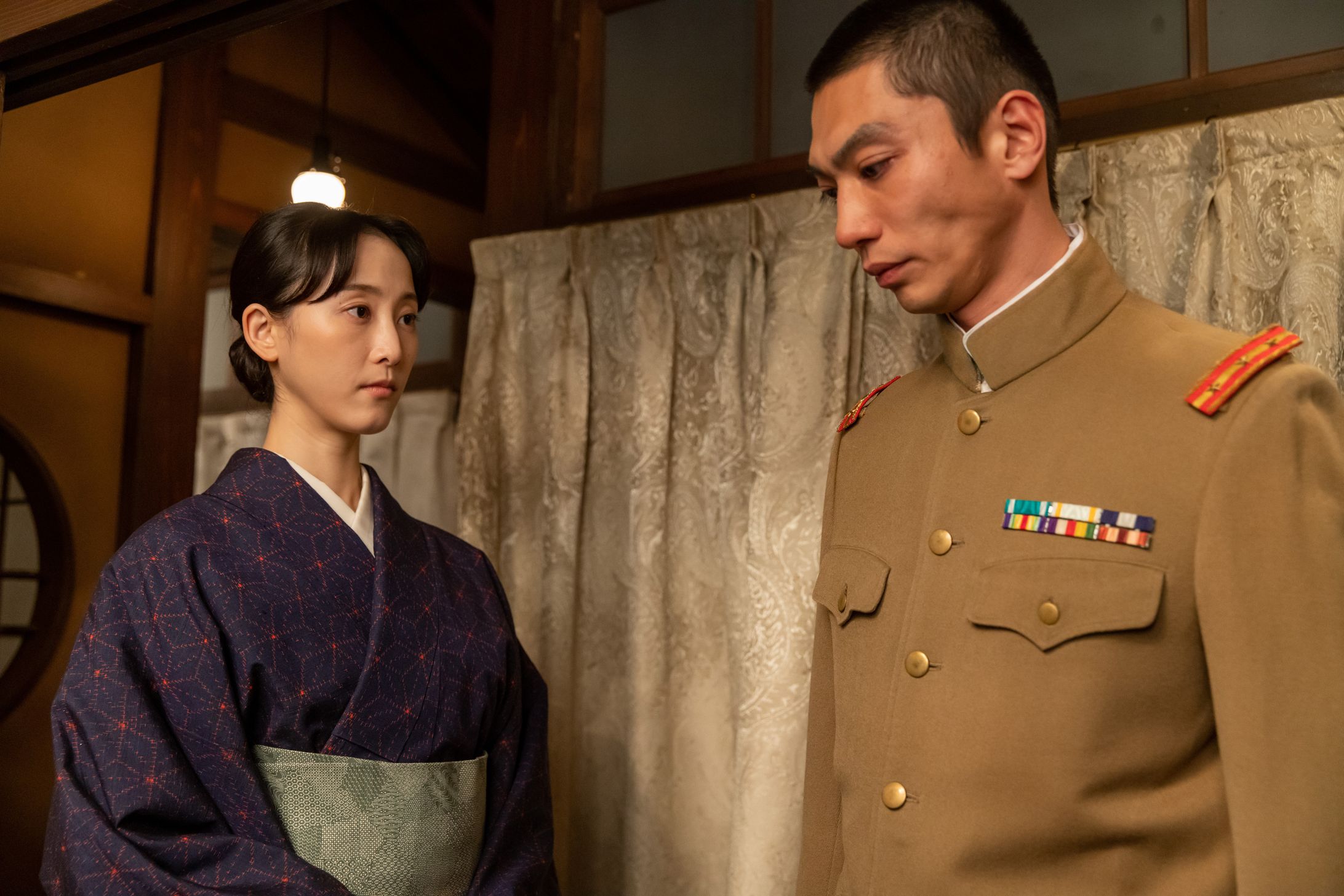 NHK『エール』写真レタッチ-1