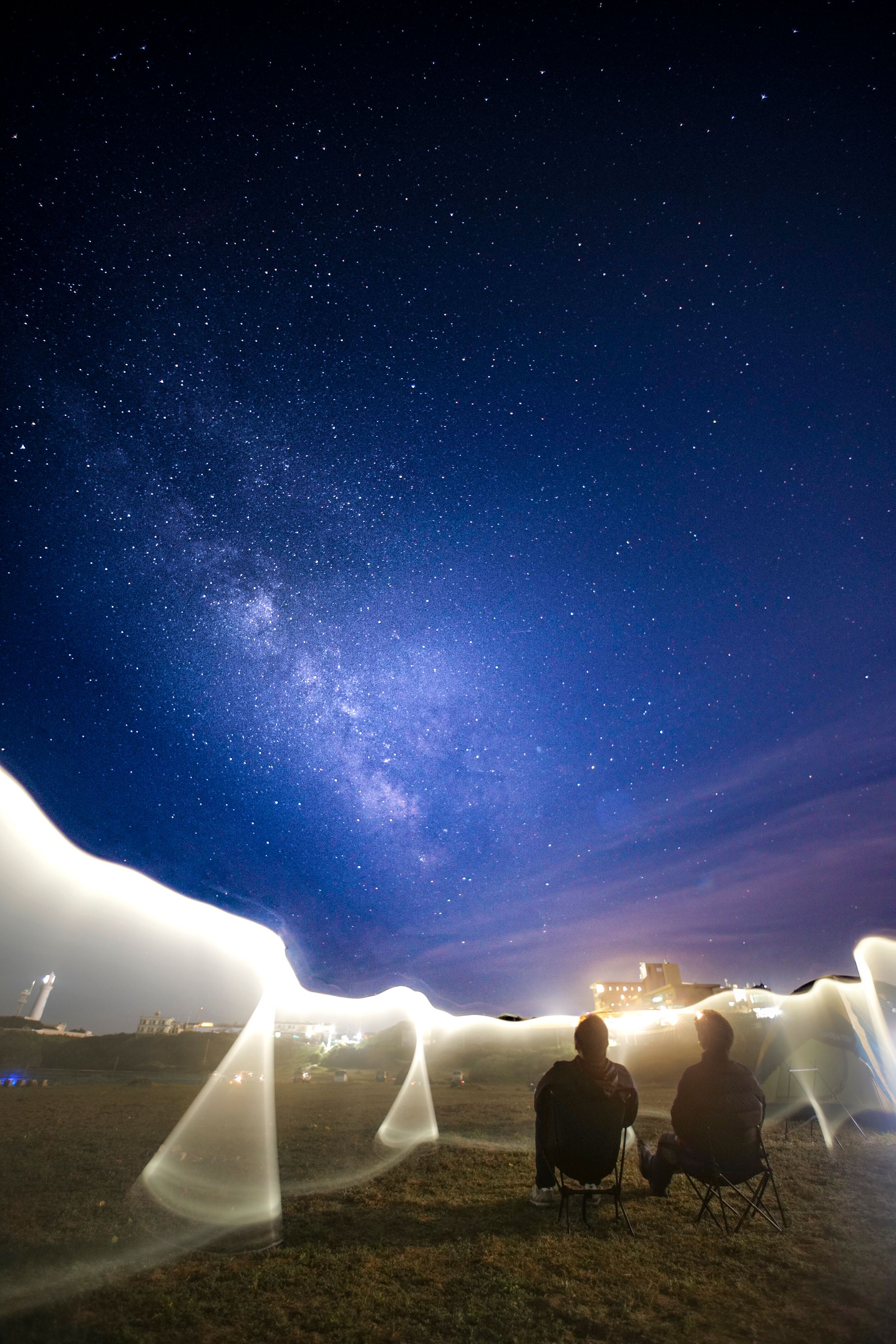 宇宙と光のカーテン-1