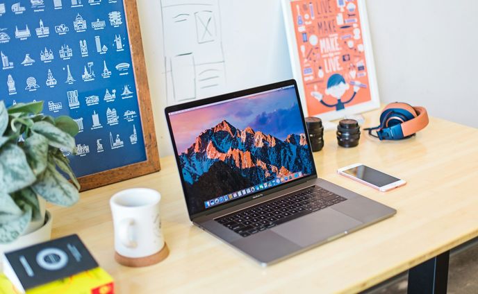 mia baker klRB1BB9pV8 unsplash