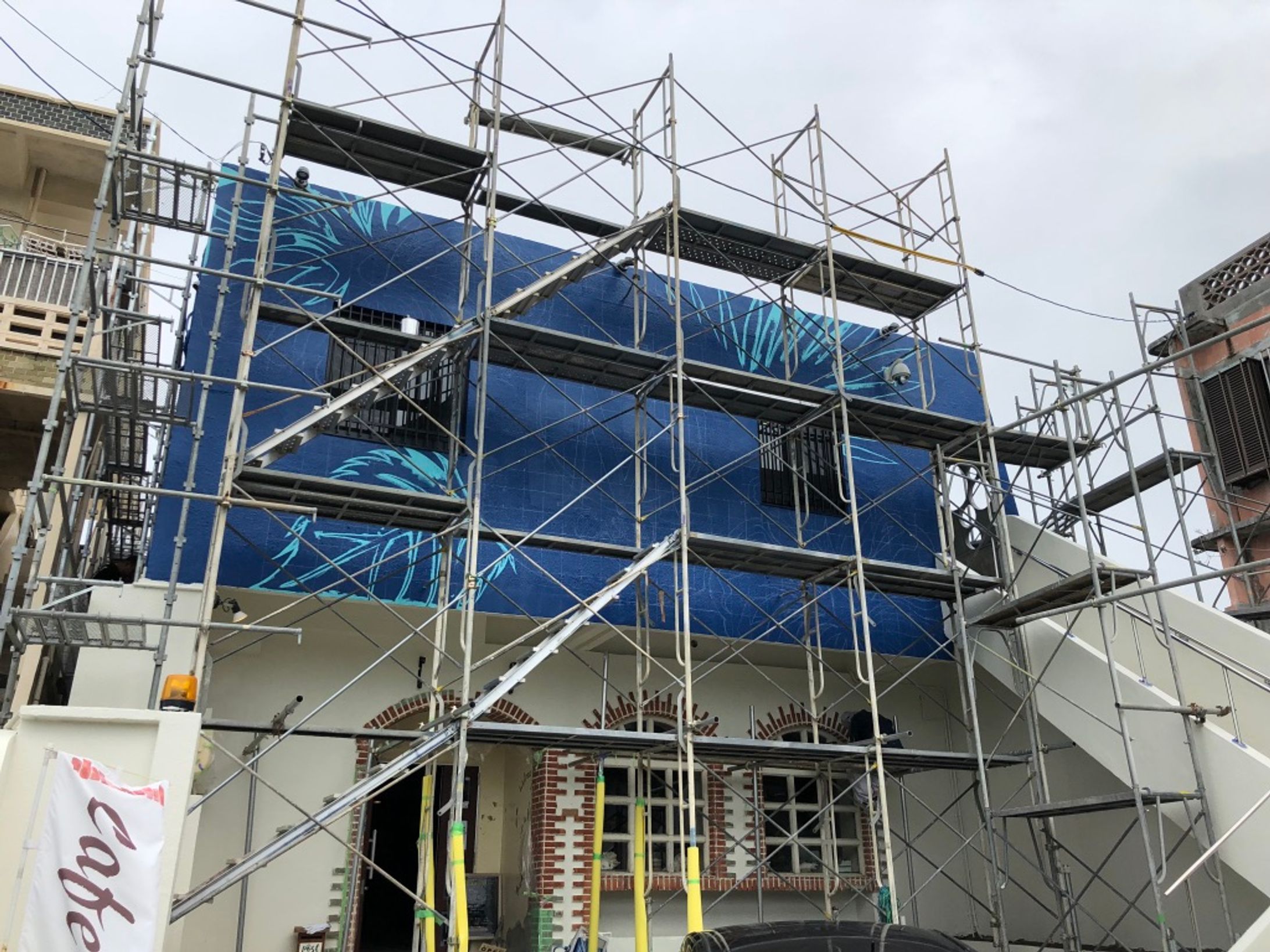 壁画『カフェドM』（宮古島）-1