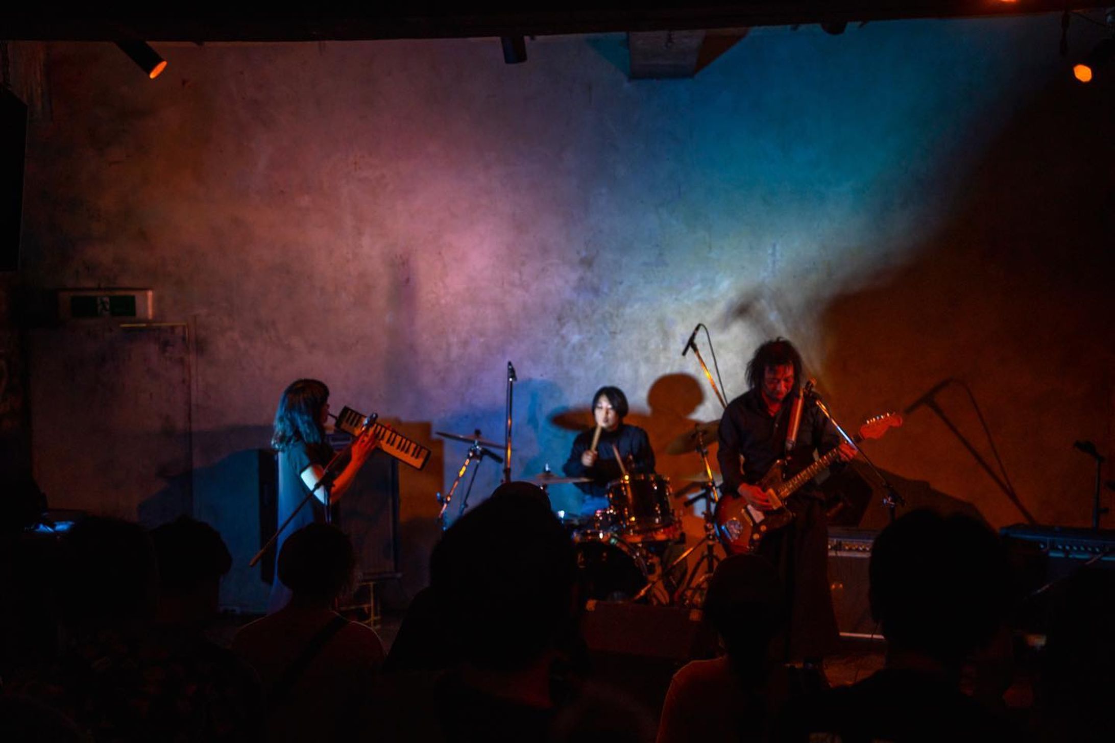 ︎

28.05.23
than (@than_band )

いつまでも世界は...
木屋町UrBANGUILD(@urbanguild )

#ライブフォト #ライブフォトグラファー #livephoto #livephotographer #livephotography #photography #photographer #photograph #gigphotography #gigphotographer #バンド #instamusic #カメラのある生活 #カメラマンさんと繋がりたい #raw_concert #liveshooting #livemusicphotography #livemusicphotographer #撮影依頼募集中 #撮影依頼受付中 #jj_musicislife #than-1