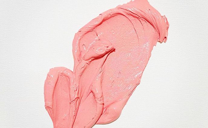 No.021ぶろっぶ
Silicon Painting palm size

#abstractart
#art
#artcurator
#blob
#contemporaryart 
#fineart
#modernart
#texturedart
#アートのある暮らし
#アート好きな人と繋がりたい
#コンテンポラリーアート
#シリコン
#ぶろっぶ
#モダンアート
#モダンインテリア
#現代アート
#現代美術

私は、パレットに残る絵の具の塊に心を惹かれます。
それぞれの絵の具の塊からは、情熱的な創作の名残りが感じられるからです。
しかし、残念ながらそれらの塊は「汚れ」として捨てられてしまいます。

私は違います。私はその絵の具の塊を美しく飾りたいのです。
彼らが持つ独特の魅力と柔らかさを保ちながら、世界に誇示したいのです。

そんな思いから、「ぶろっぶ」シリーズが生まれました。
このシリーズは、捨てられてしまう運命にある絵の具の塊に再生の場を与えるために作られました。

私の作品を通じて、絵の具の塊が持つ独特の魅力と価値を再評価していただければ幸いです。