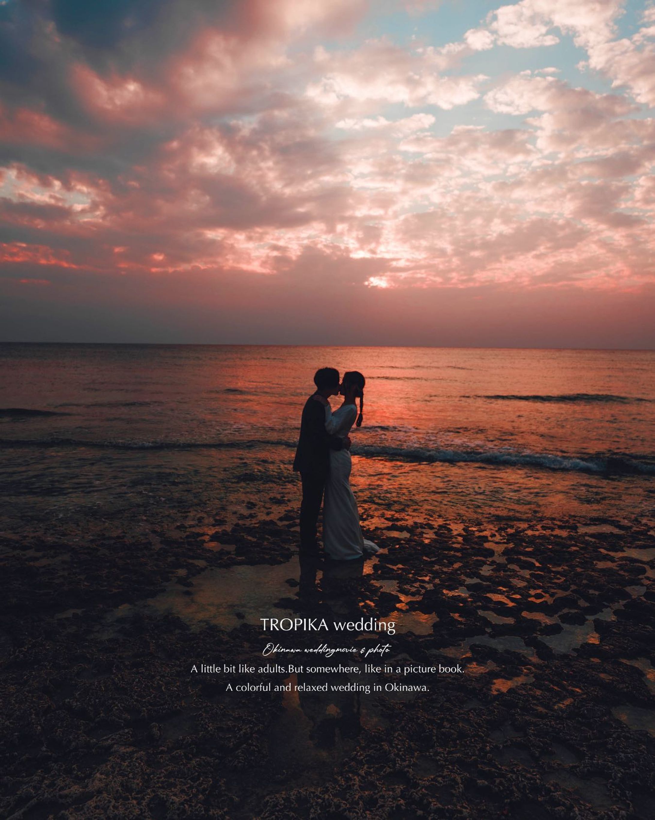 ・
【マジックアワーウェディング】

夕日の落ちた後の数分間がたまらなく美しい✨

地元の人も知らない最高の夕日スポットをご案内します！

┈┈┈┈┈┈┈┈┈┈
TROPIKA wedding 〈トロピカ〉では、

少しだけ大人で、
どこか夢で見た絵本のような世界💍

をコンセプトに沖縄で前撮りプロデュースをしております🌺

┈┈┈┈┈┈┈┈┈┈
▶料金プランはハイライトからご確認いただけます。
@tropika.wedding

▶ご依頼・ご相談はDMにて

#沖縄ウェディング #沖縄ウェディングフォト #沖縄前撮りフォト #沖縄前撮り #サンセット #沖縄リゾートウェディング #沖縄カメラマン-1
