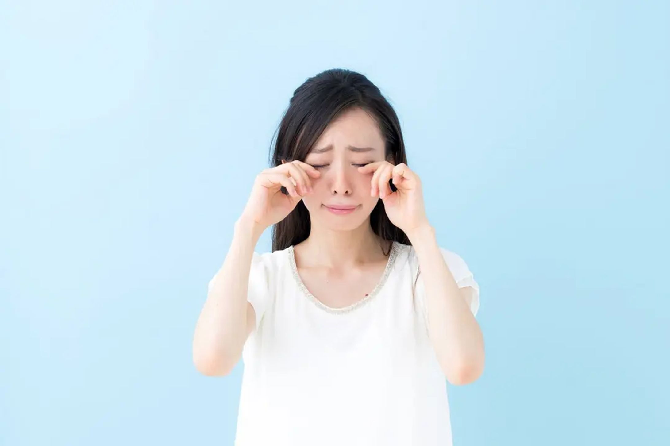 涙が止まらない精神状態とは？考えられる原因と6つの対処法-1