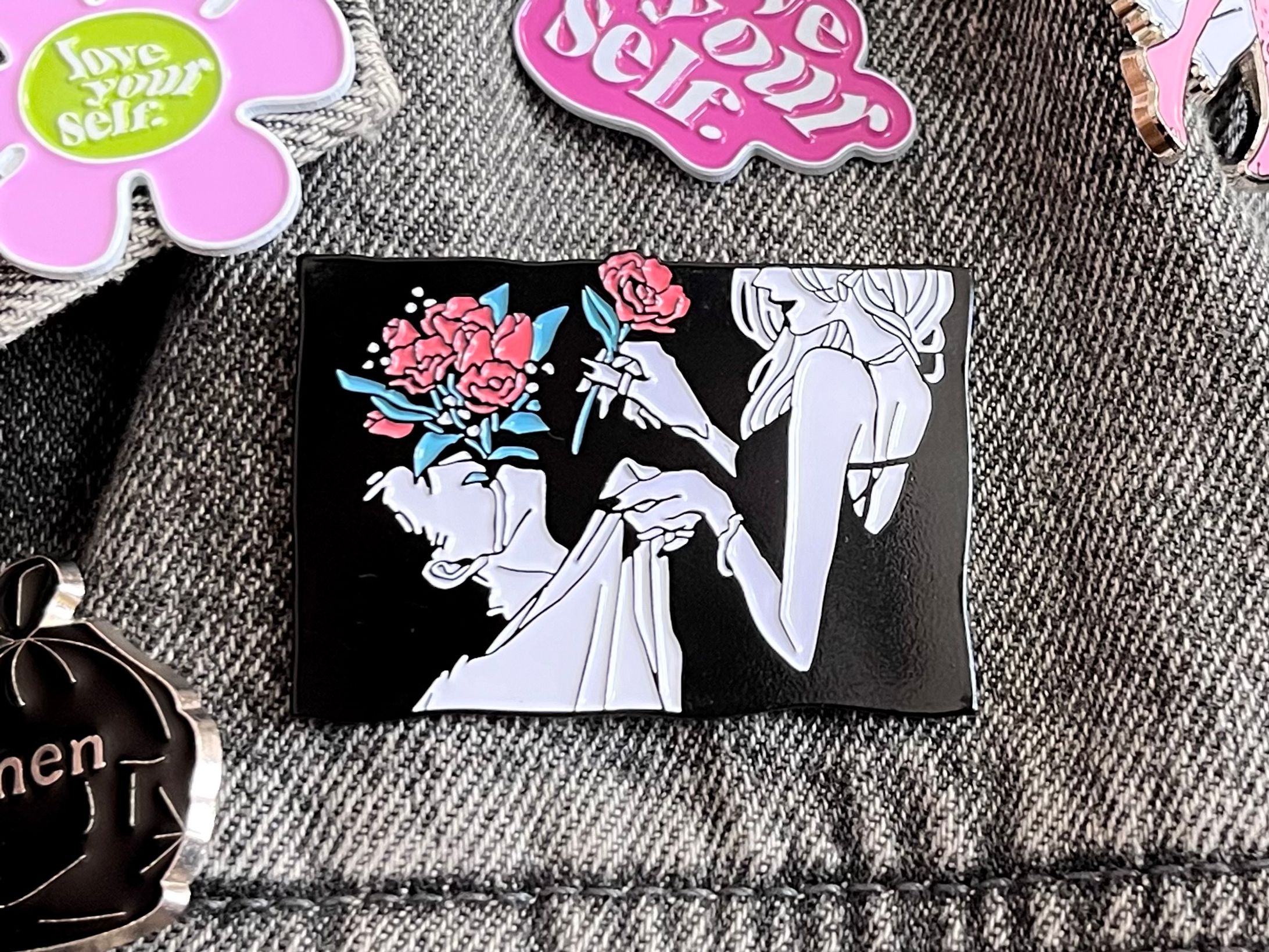 エナメルピン-1