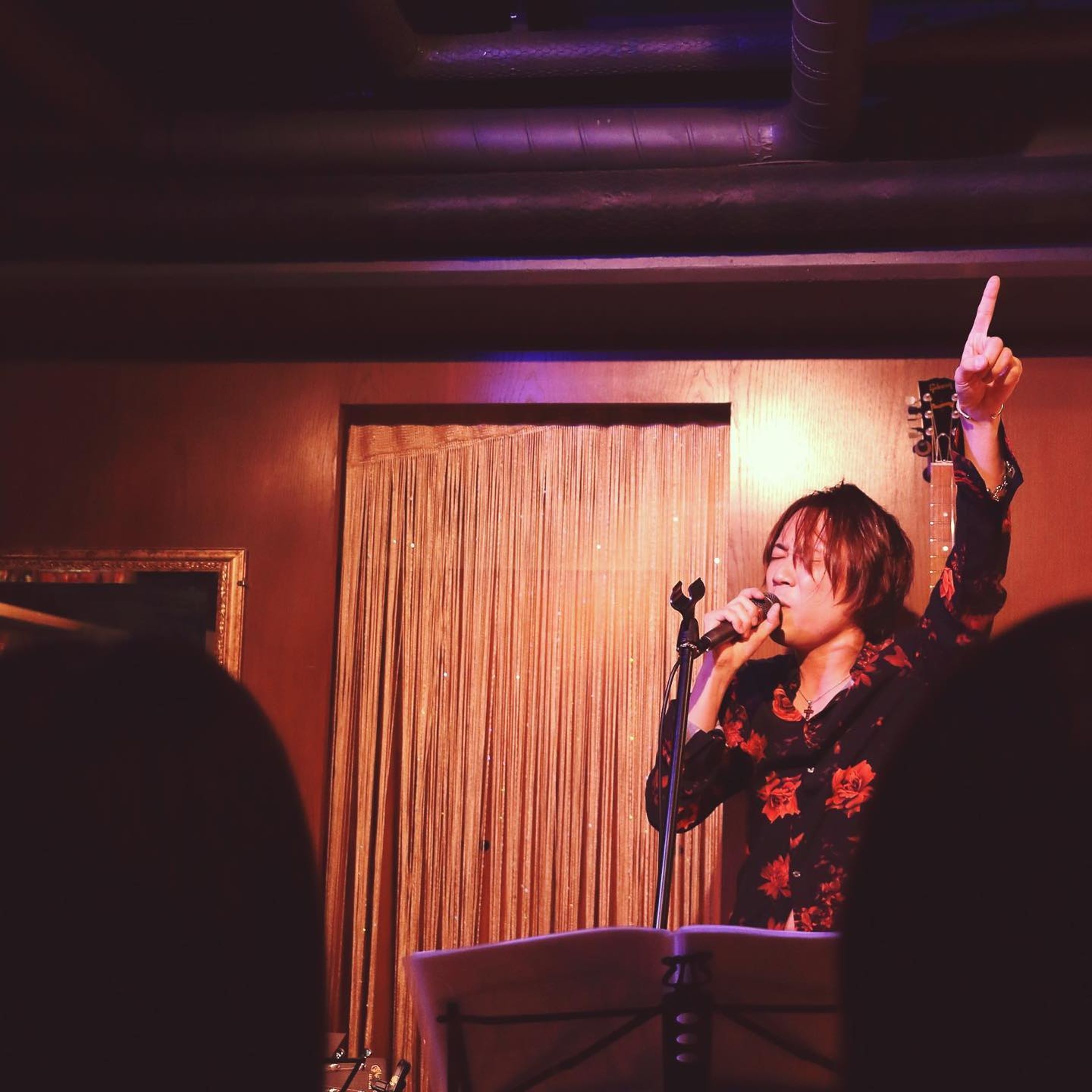 ライブ

吉岡さんのライブ画像も挙げてみます。

#BAR #barjubilee #吉岡研一郎 #kenichiroyoshioka #音楽 #ライブ #バー #instagramjapan #東京 #六本木 #西麻布 #music #singer #Tokyo #roppongi #nishiazabu-1