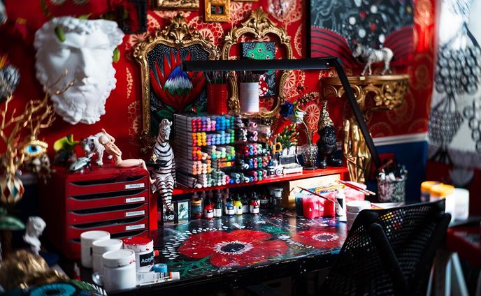 As if I was waiting for this timing…
It's like the world wants to show my work. I feel it!
・
・
#atelier #artstudio #nikonphotography 
 #大沢愛 #manaosawa  #myart #artwork #acrylic #acrylicpainting #painting  #japaneseartist #artisticphotography #artistic #fineart #illustration #artstagram #design #artlovers #visualart #contemporaryart #colorful  #회화 #mixedmedia #ミクストメディア #艺术 #绘画 #当代艺术 #現代アート  #현대예술