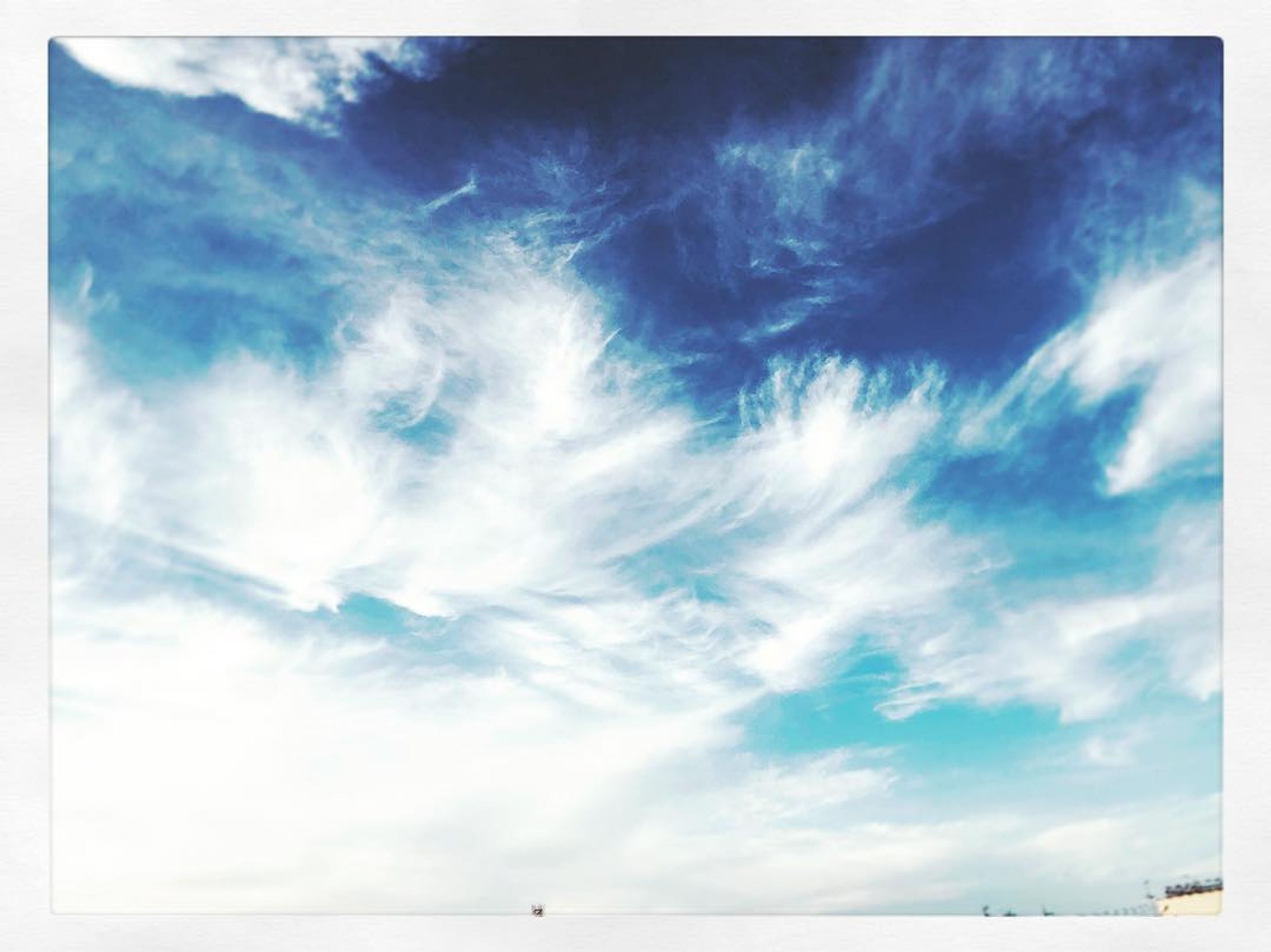 #phot #photooftheday #photography #空#景色#sky#雲#冬の雲#夕日#マジックアワー 
それにしてもM1素晴らしかったですね。復活戦と公式mad含め。エネルギーがわしを奮い立たせるねしかし。わかっていらっしゃるわあ…年1に沸き立つものがある現実でよかった。公式さん愛してる。-1