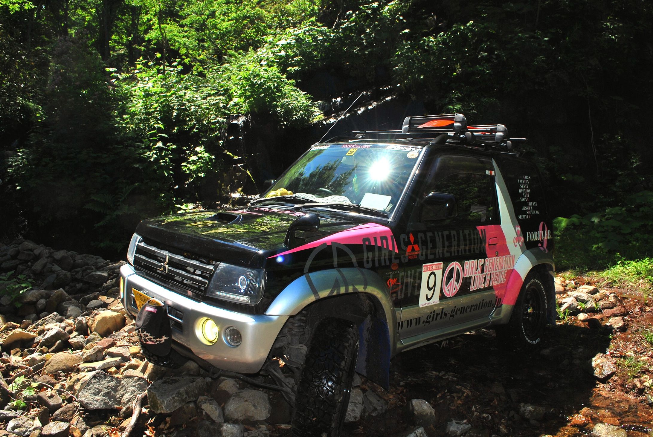 少女時代仕様　三菱パジェロミニ-1