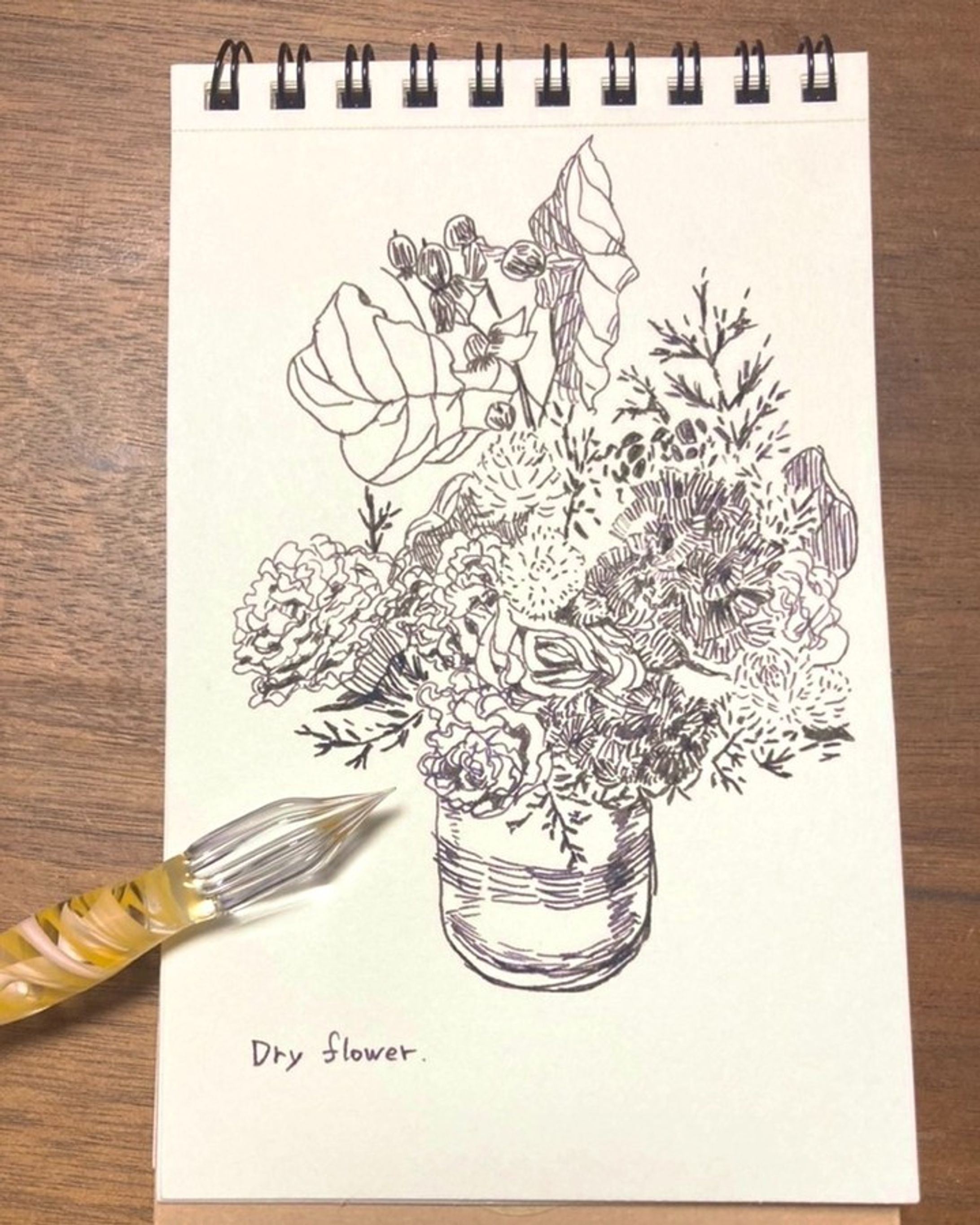 #14　ドライフラワー

#はせ子のグリーンスケッチ
#水彩画 #イラストレーション #イラストレーター #植物 #植物のある暮らし-1