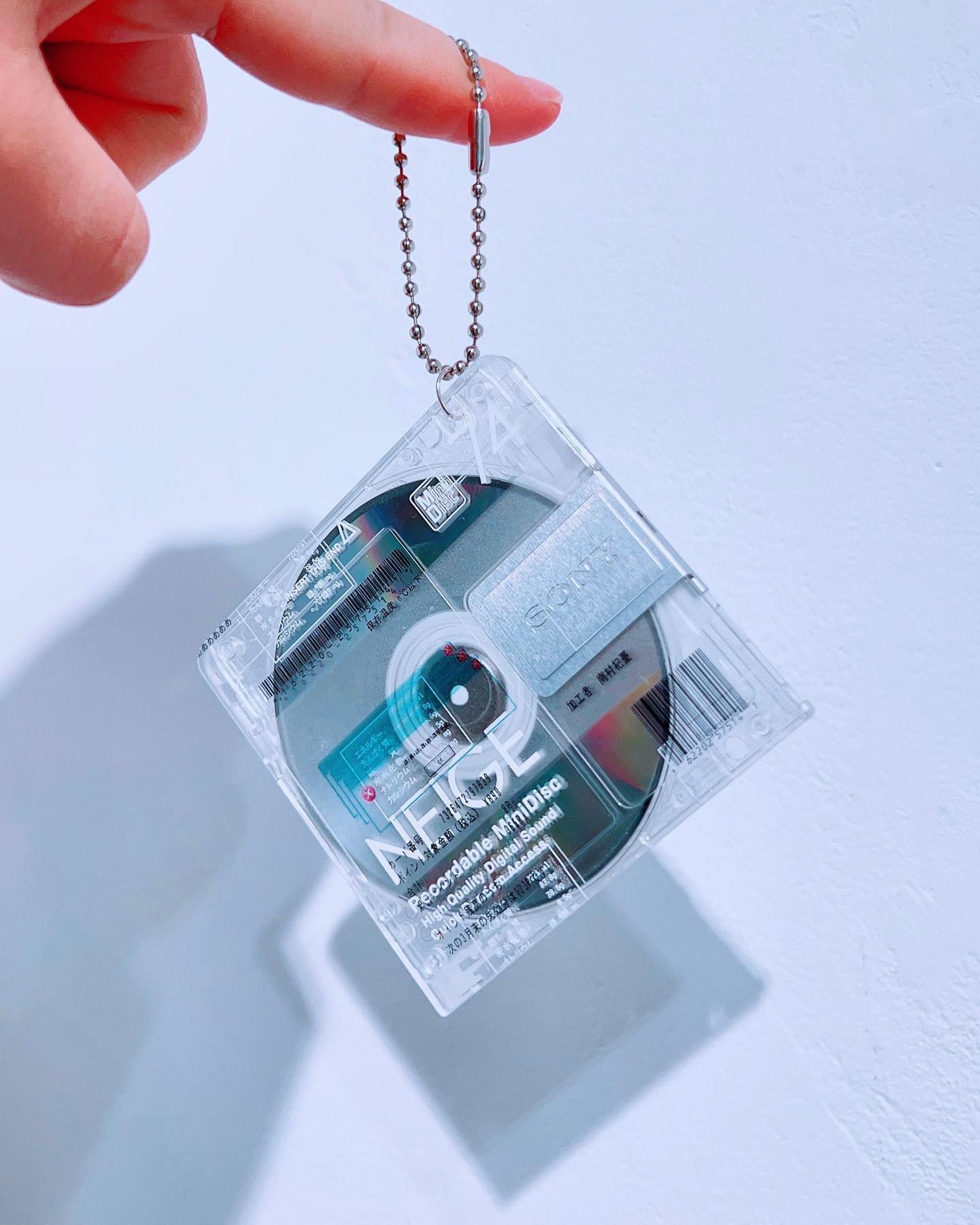 MDキーホルダーが流行っていると聞いて

#art #artwork #instaart #instaartwork  #clear  #myart #myartwork #vaporwaveart  #cyberart #vaporwave #futurism #futuristic #futuristicart #cyberpunk #creator #accessory #ring  #retrofuture #MD #アート #透明  #インターネット #キーホルダー #レトロ　#レトロフューチャー #透明感 #天使界隈 #水色界隈 #寒色 #オーロラ-1
