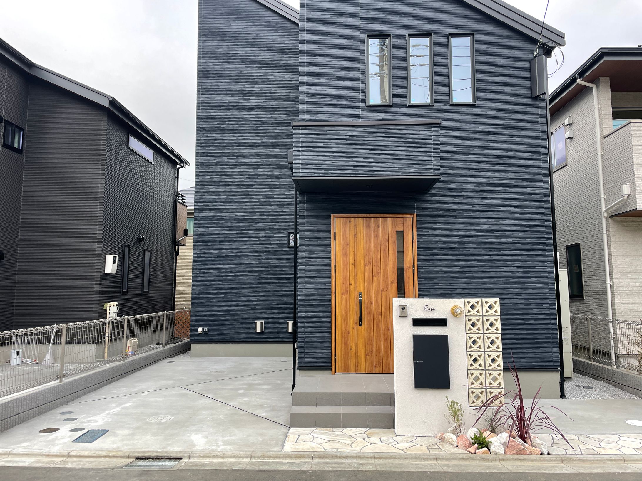 スチール実績-1