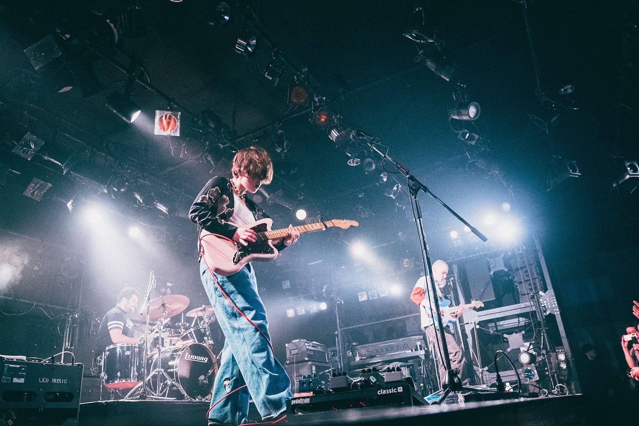 Snail Mail @snailmail 
Japan Tour 2023-1