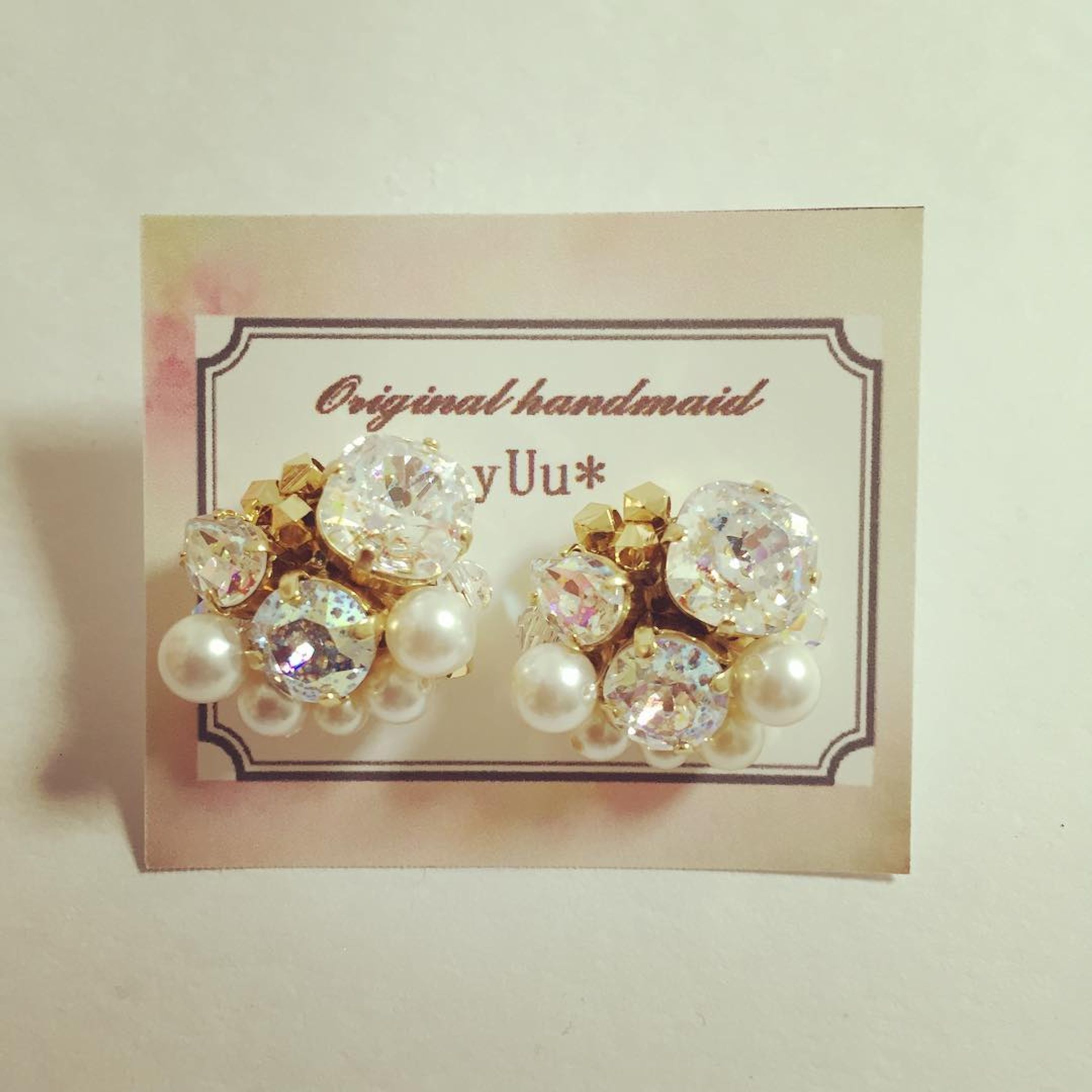 .
@maitychan からのオーダー♡
オーダーありがとう*\(^o^)/*
遅くなって申し訳ない😫⚡️
オールホワイトカラーで私もお気に入り💖
・
ほぼ3年ぶりに麻衣と会ってきました♡
麻衣おすすめの納豆蓮根美味しかった😋🍝
話は盛り上がり2時間あっという間😫🙌
次は出産後かな？(^^)
はよ出てこ〜い👶🍼🙏🏻✨
あ〜楽しかった🙆💋
#3年前の6月に会った以来#久しぶり#小中一緒#同い年ママ#同い年の長男同士#気持ちわかる#盛り上がる#もうすぐ出産#ふぁいと#ハンドメイドアクセサリー#アクセサリー#ハンドメイド#ピアス#オーダー#yUu*#handmade#handmadeaccessory#pierce#order#オールホワイト#allwhite#ハンドメイドピアス-1