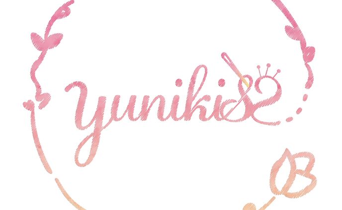 Yunikiss Booth Logo Design