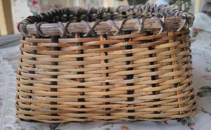 小物入れ（手作りかご）
