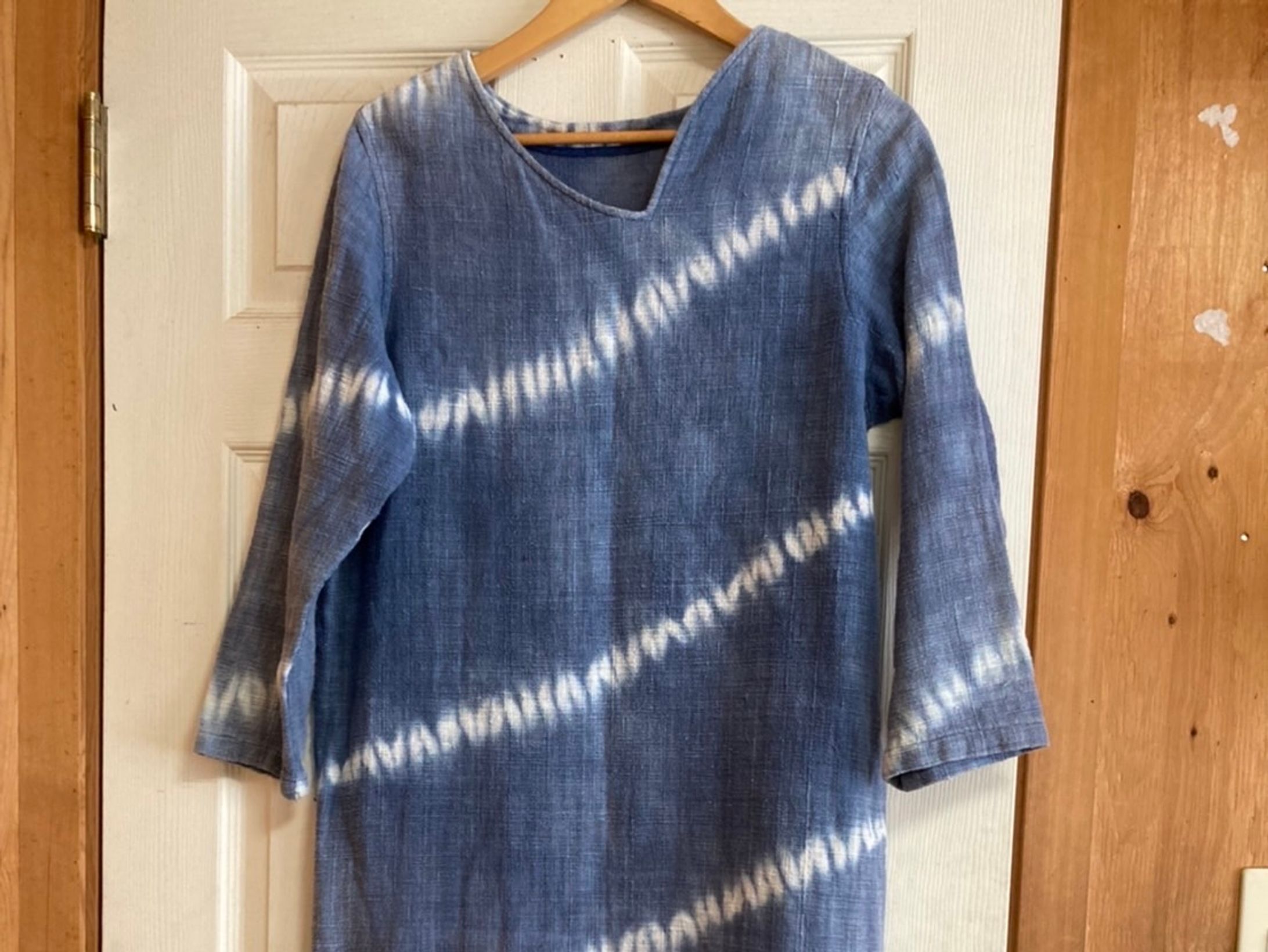 ワンピースをリメイク。トップスとパンツに分けました。-1