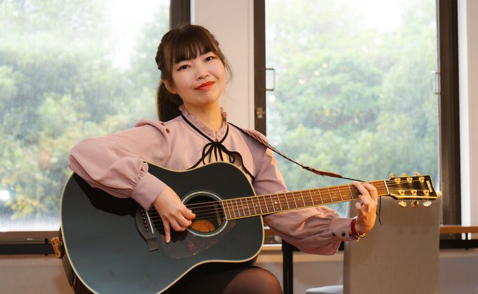 モデリング、アーティスト楽曲
