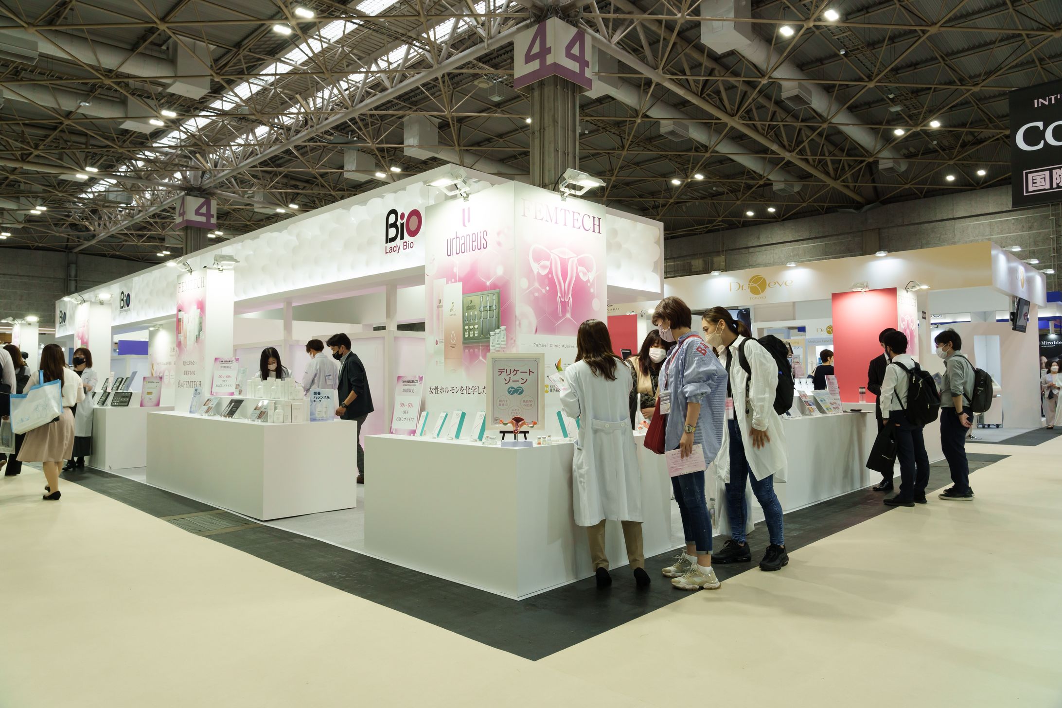 COSMEWeek大阪イベント風景撮影写真-1