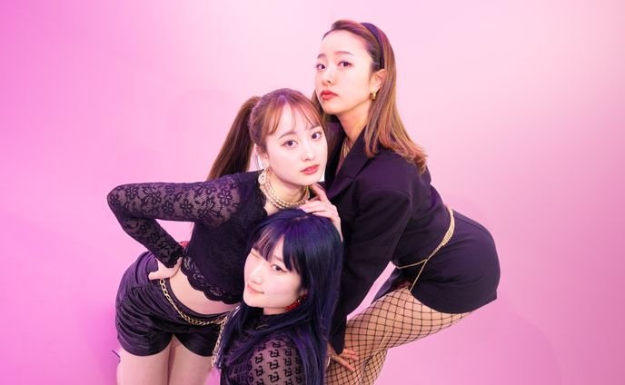 ガールズダンスチーム "seiren" アーティスト写真