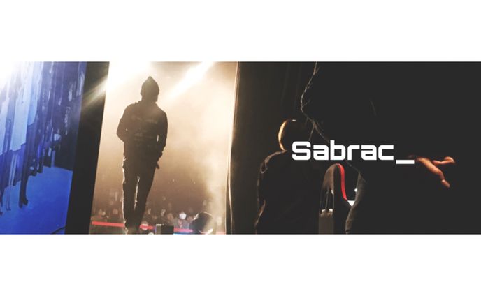 css、header