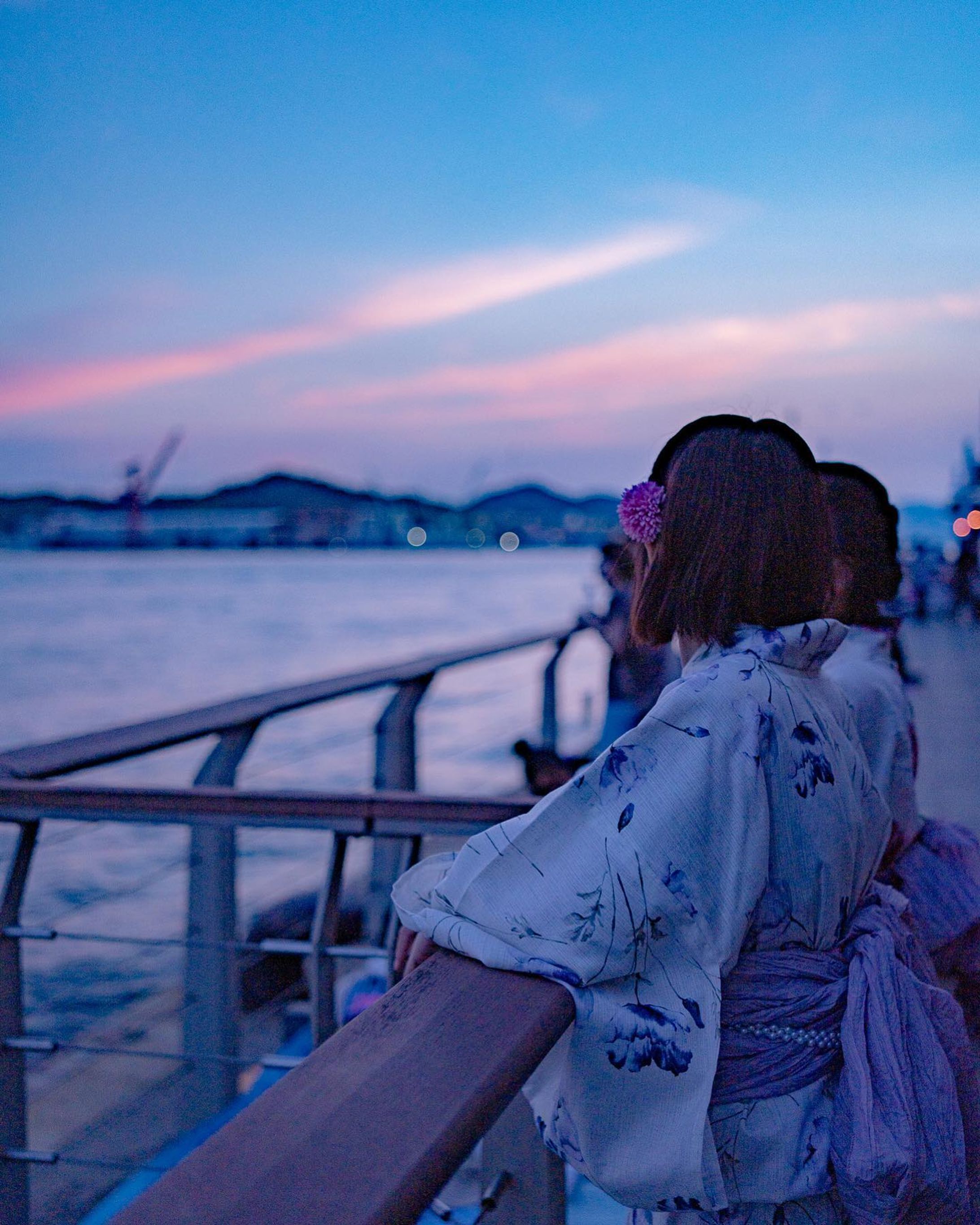 夏の思い出 

尾道住吉花火大会

location:尾道桟橋
Camera:Sony a7 IV
Lens: Batis 40mm F2
edit:Adobe Lightroom

#今年の自信作
#尾道住吉花火大会
#Adobe
#rightroom-1